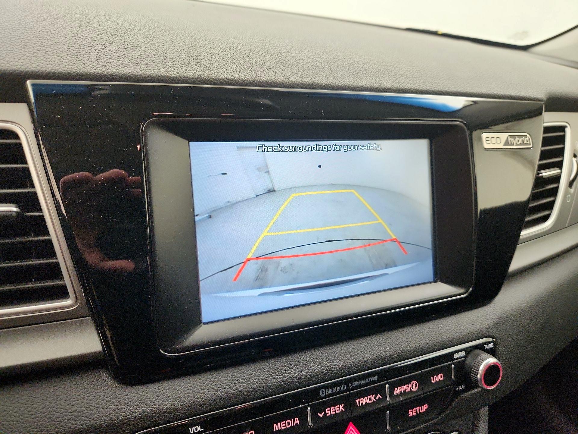 Thumbnail: 2017 Kia Niro - 14