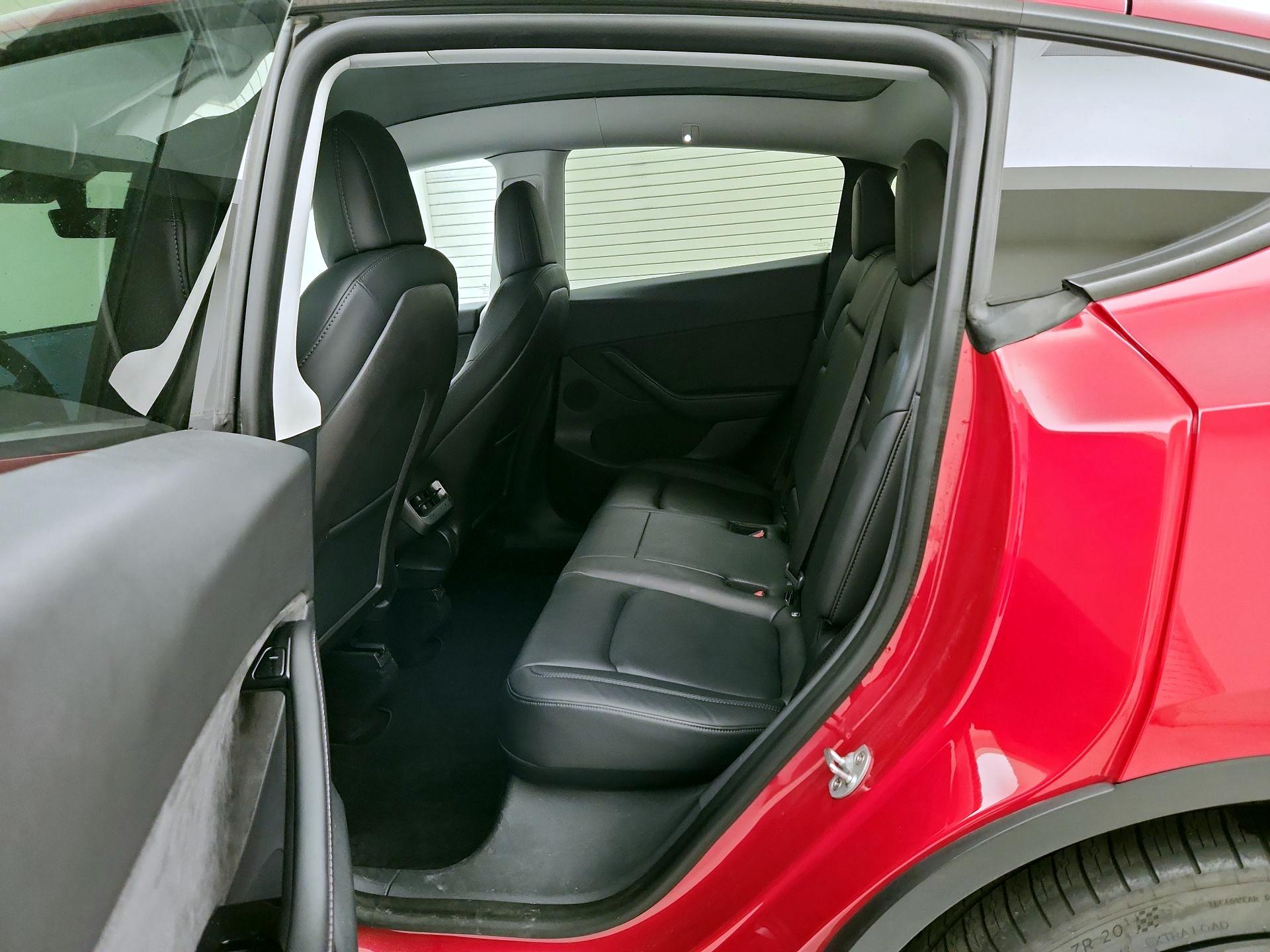 Thumbnail: 2020 Tesla Model Y - 19