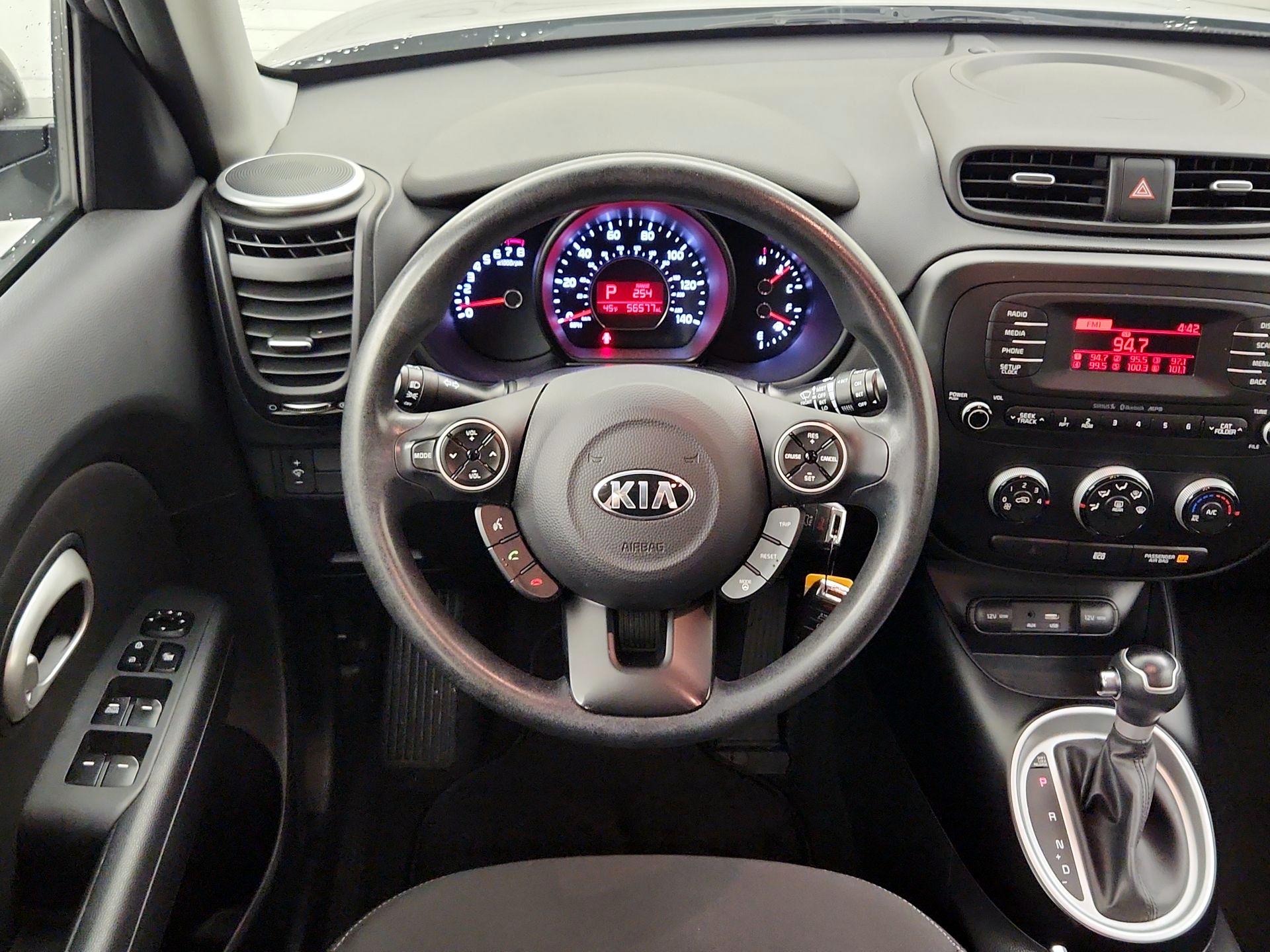 Thumbnail: 2016 Kia Soul - 10