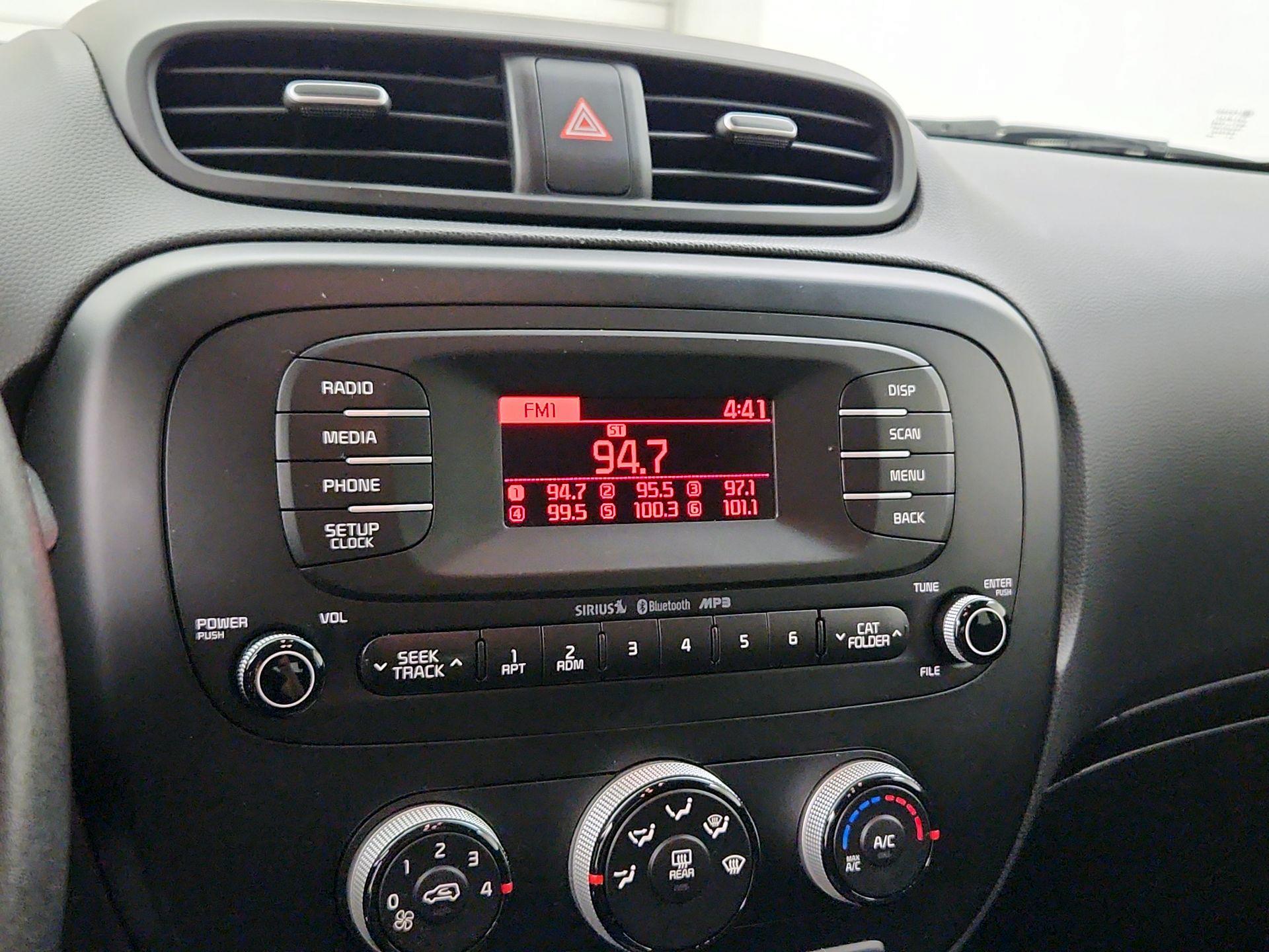 Thumbnail: 2016 Kia Soul - 14