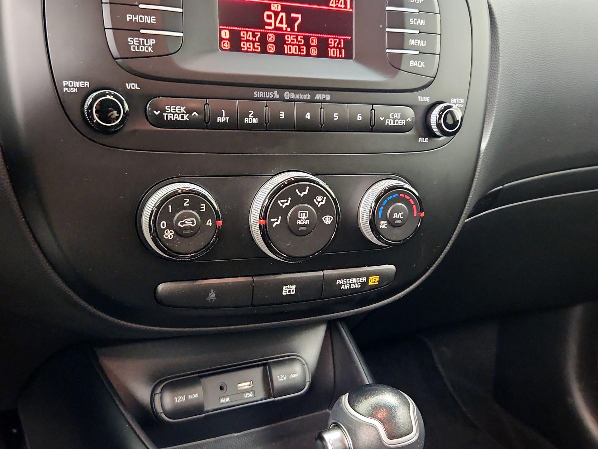 Thumbnail: 2016 Kia Soul - 15