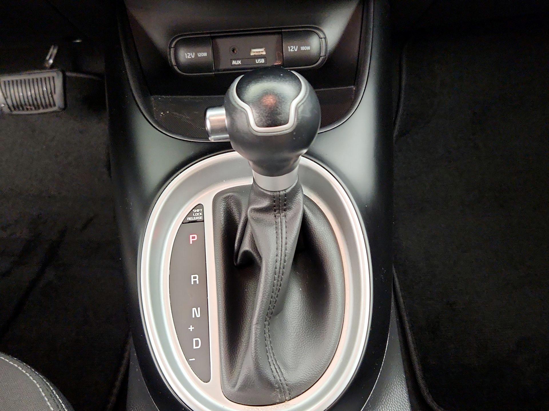 Thumbnail: 2016 Kia Soul - 16