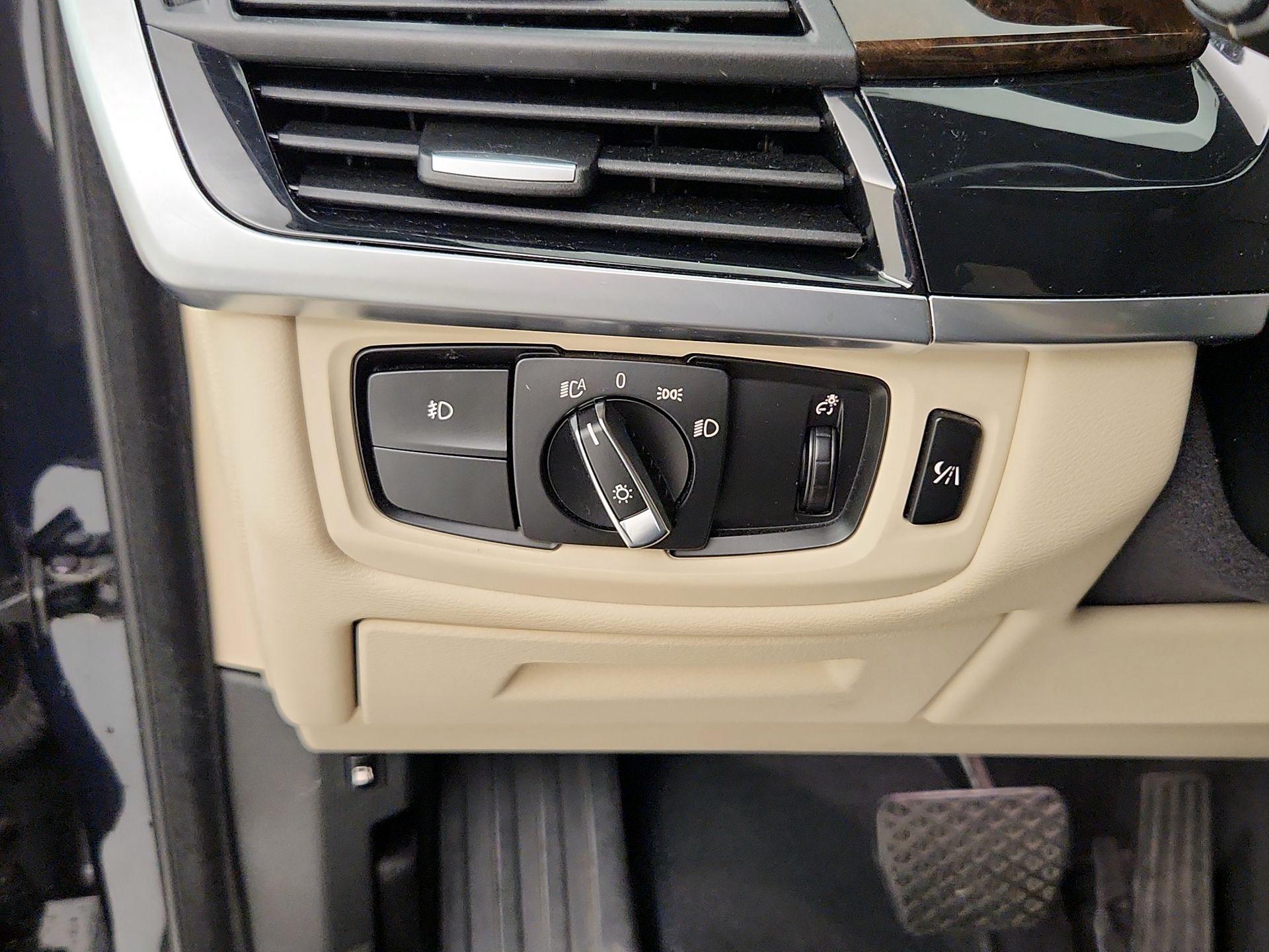 Thumbnail: 2017 BMW X5 - 13