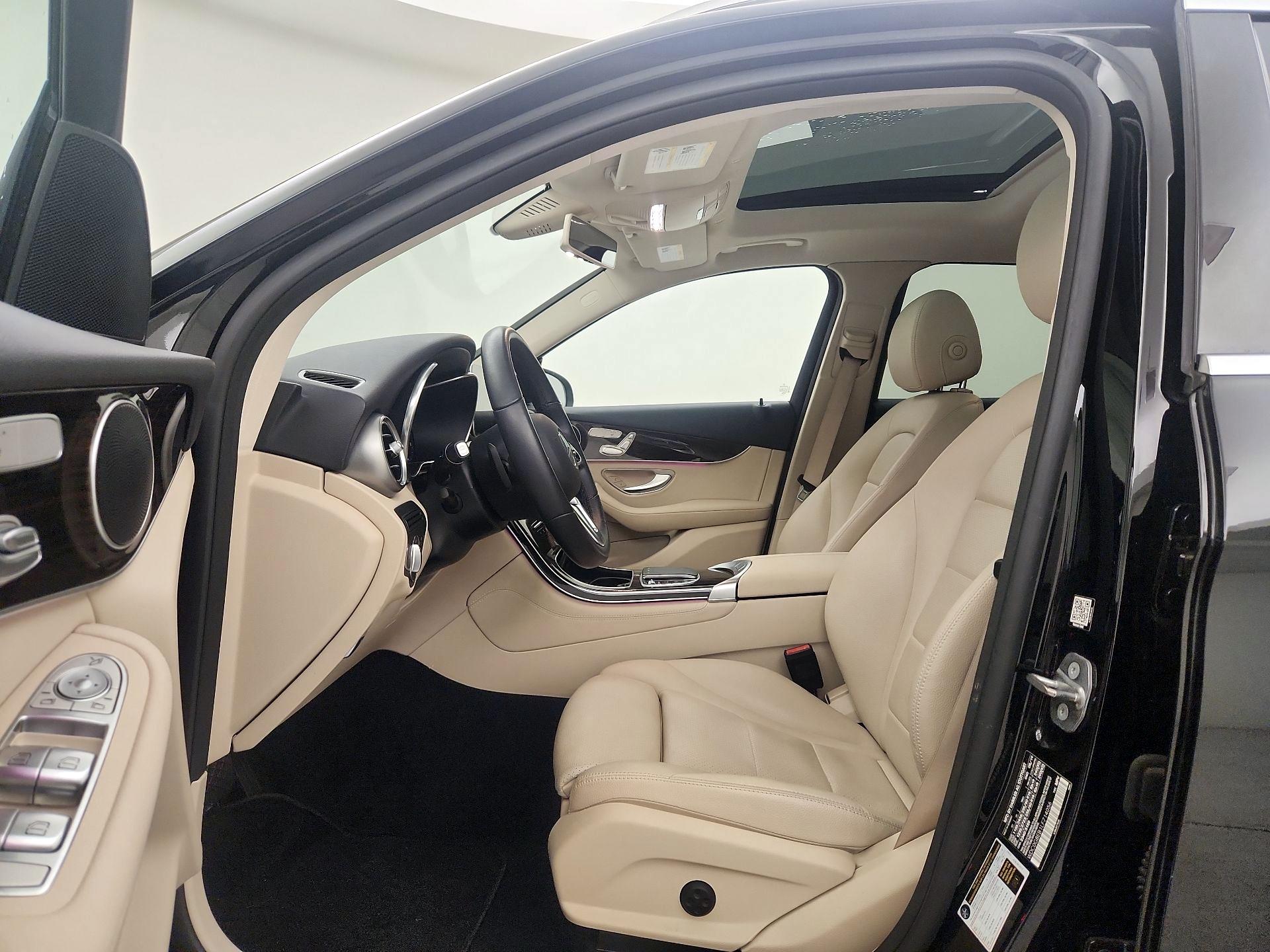 Thumbnail: 2020 Mercedes-Benz GLC - 19