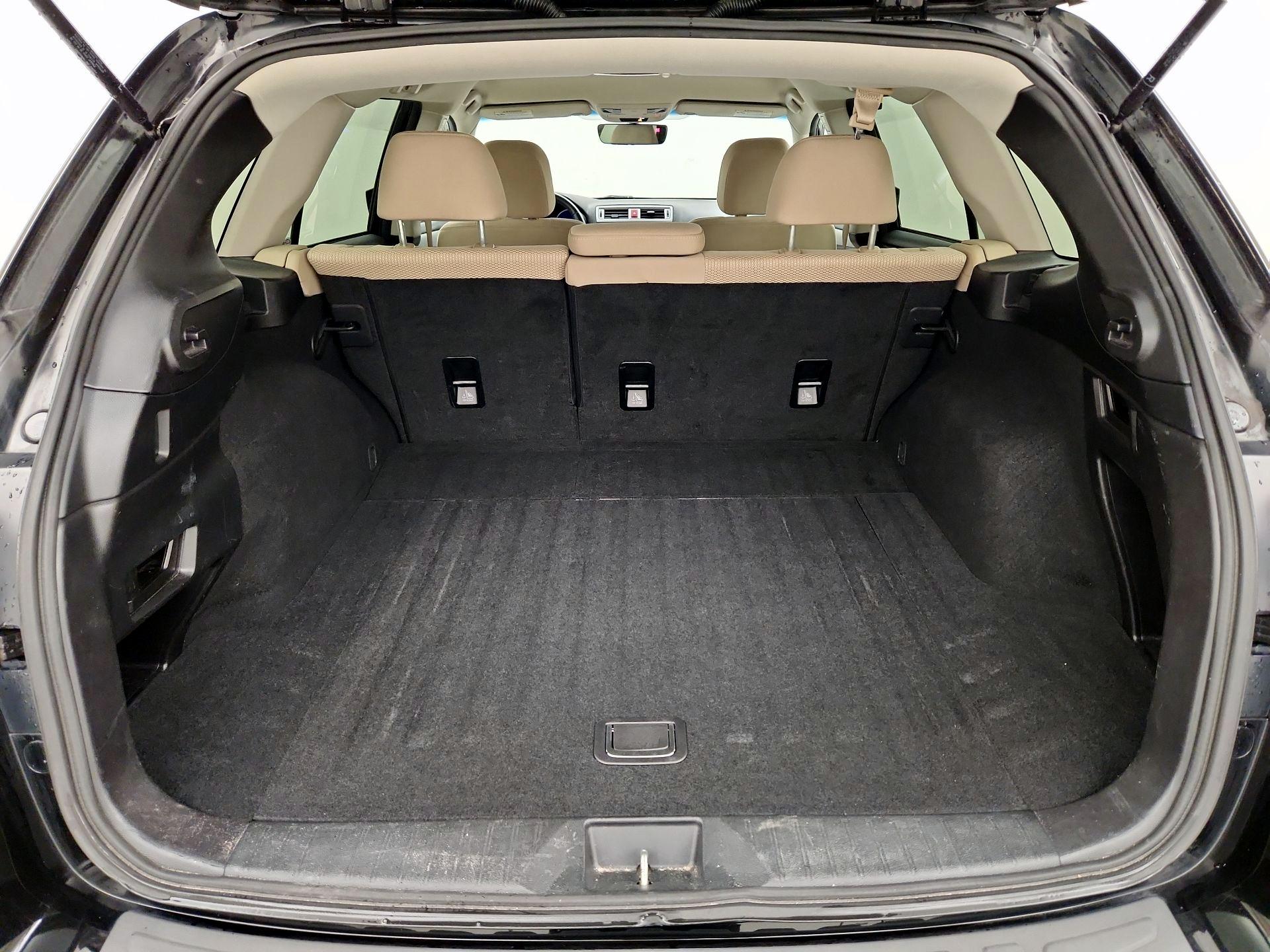 Thumbnail: 2017 Subaru Outback - 20