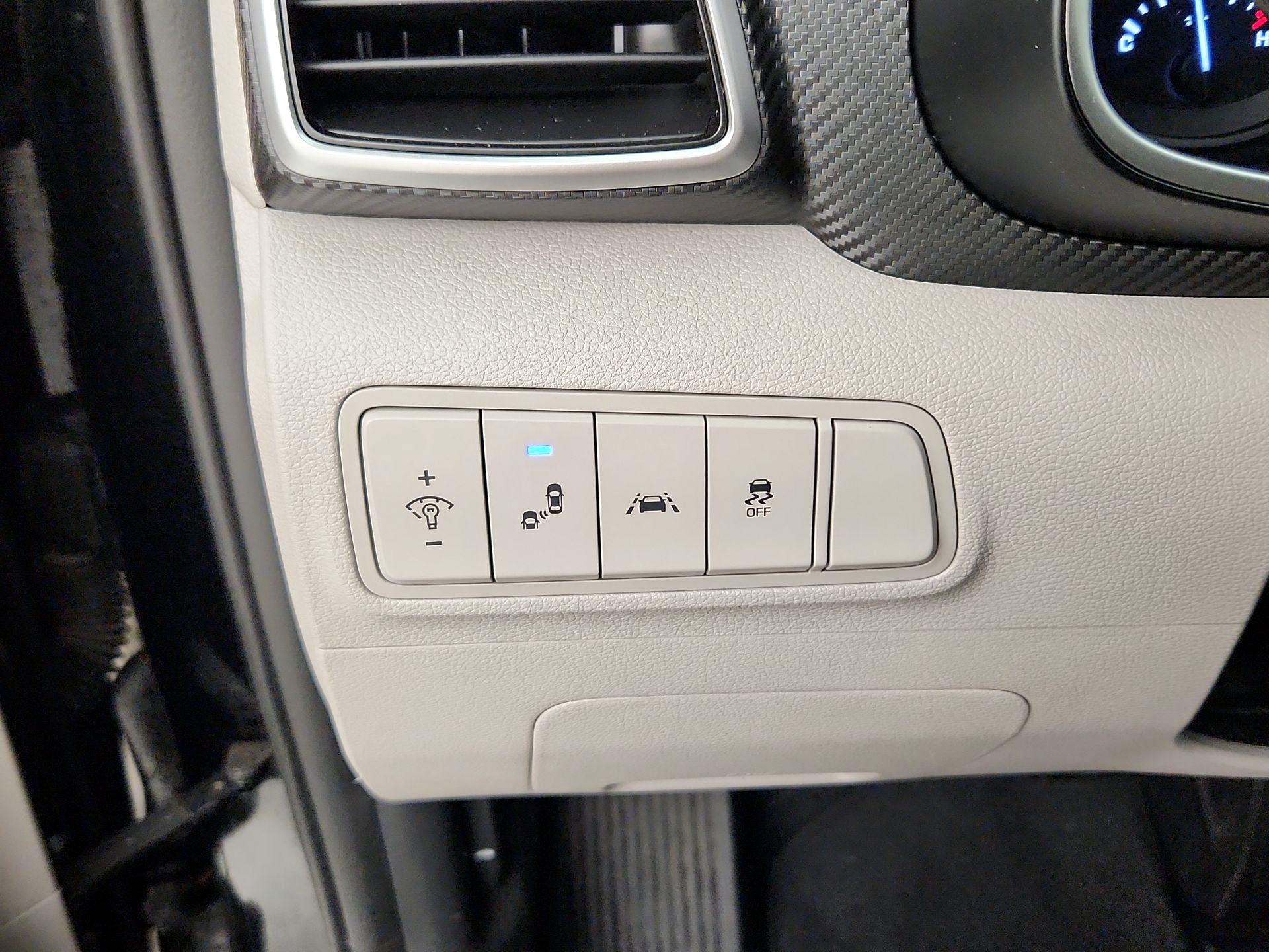 Thumbnail: 2020 Hyundai Tucson - 13