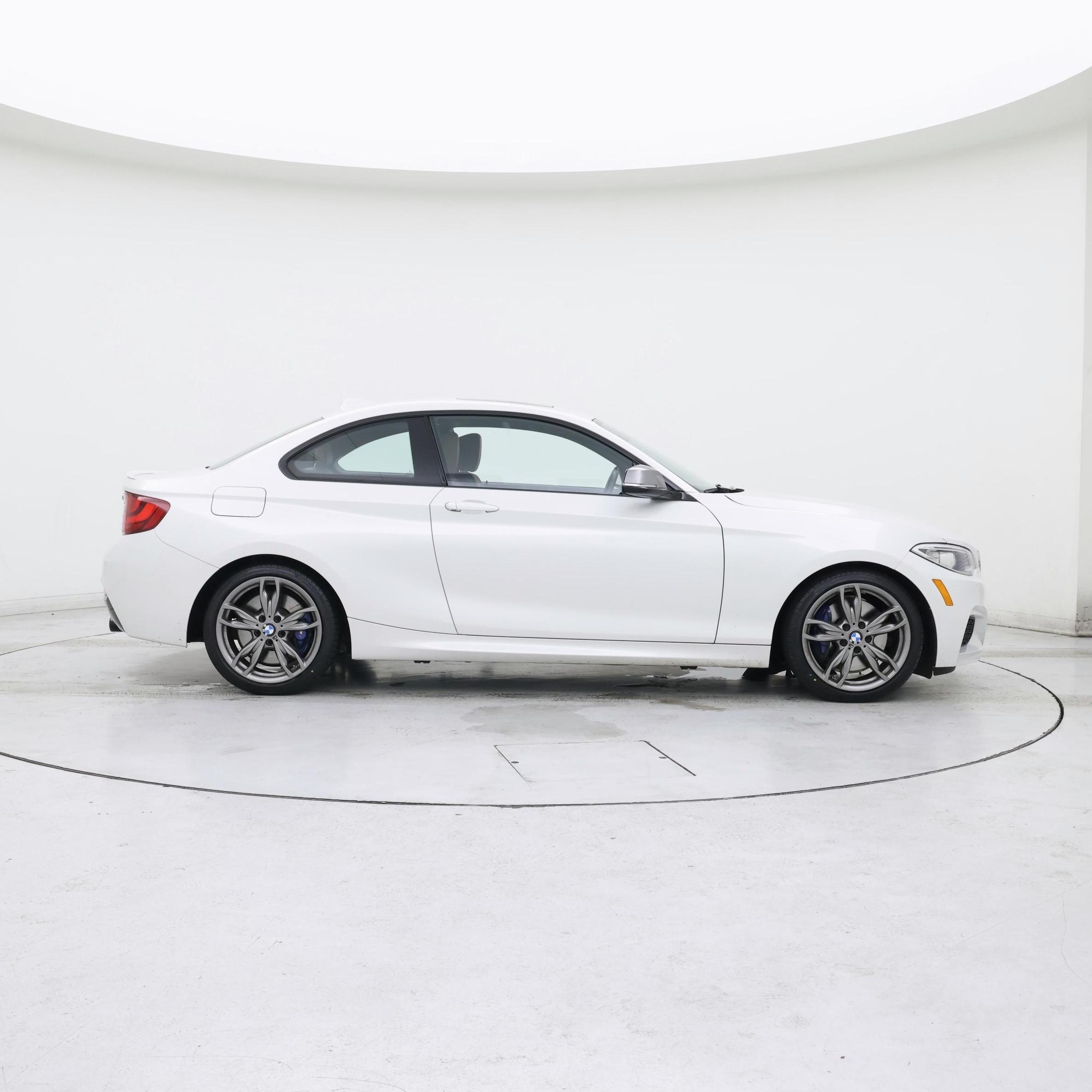 Thumbnail: 2016 BMW 2 Series - 7