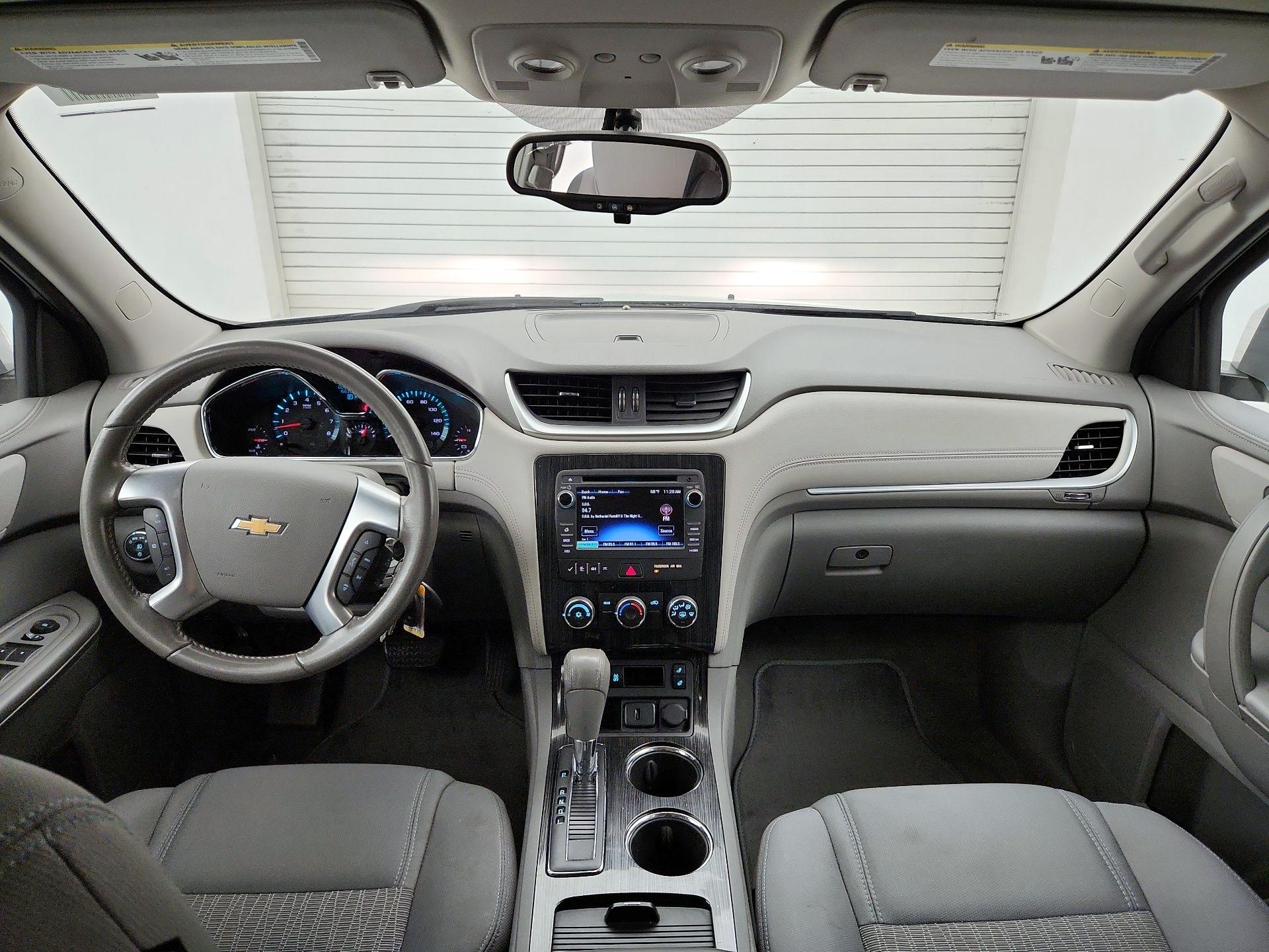 Thumbnail: 2016 Chevrolet Traverse - 9