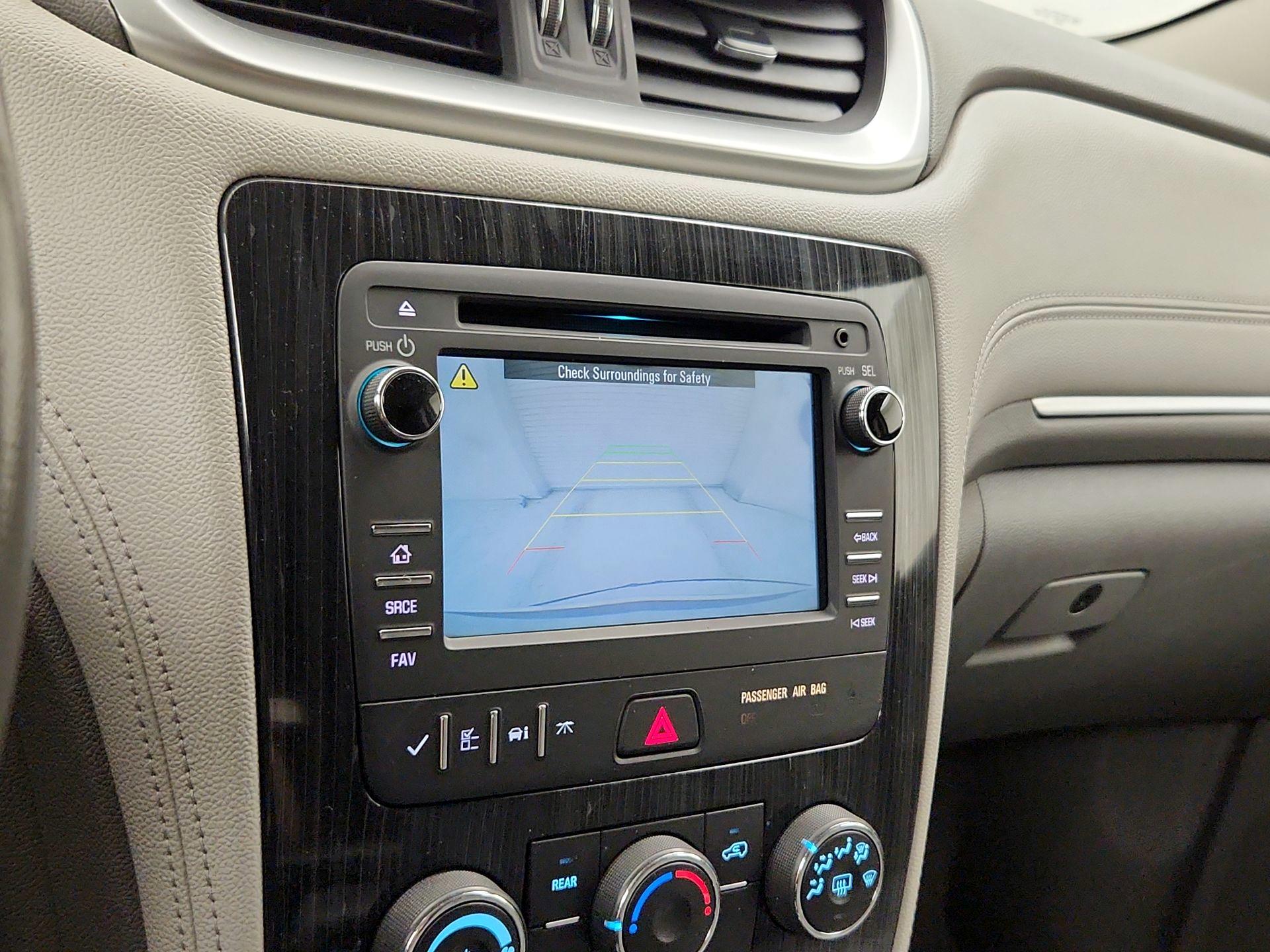 Thumbnail: 2016 Chevrolet Traverse - 14