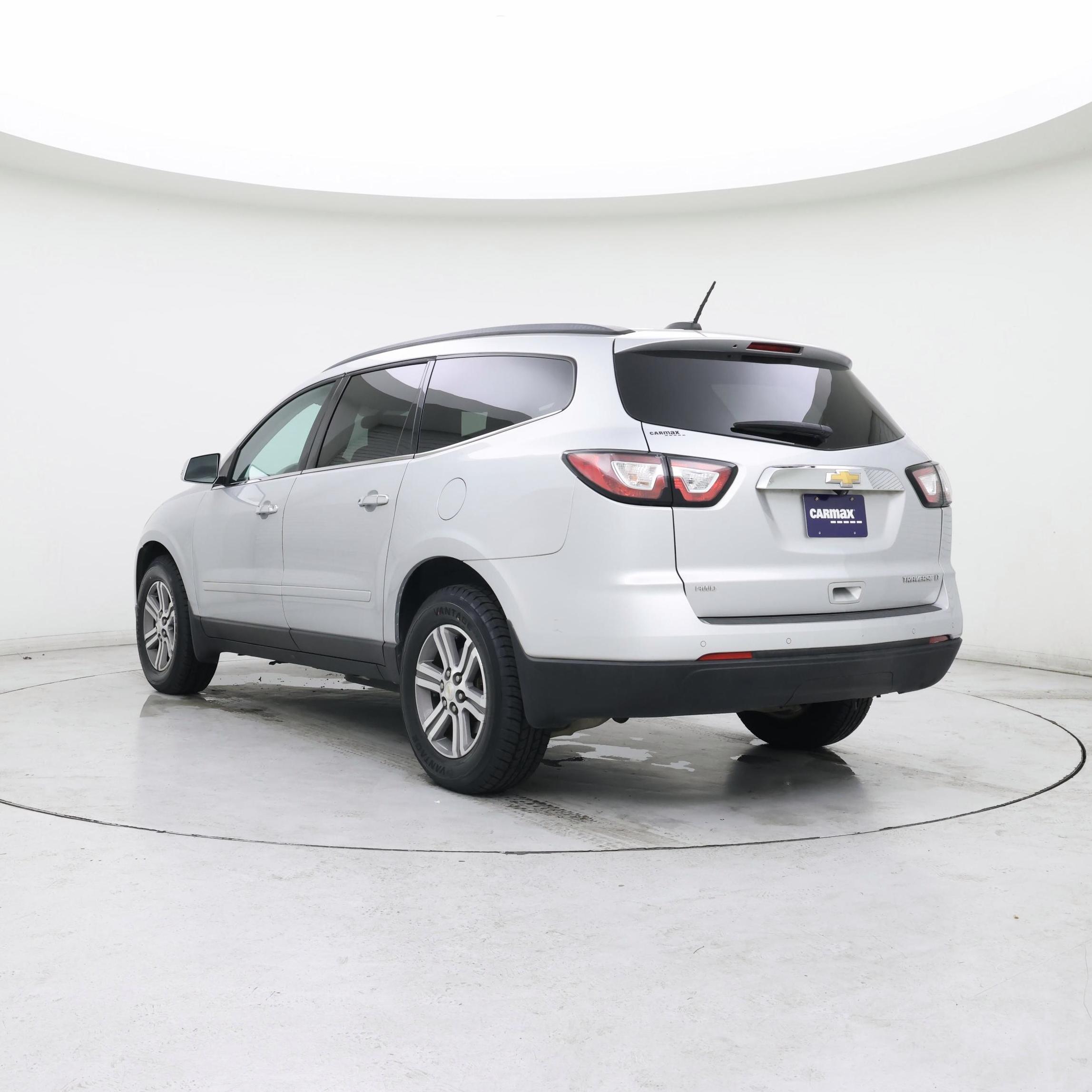 Thumbnail: 2016 Chevrolet Traverse - 2