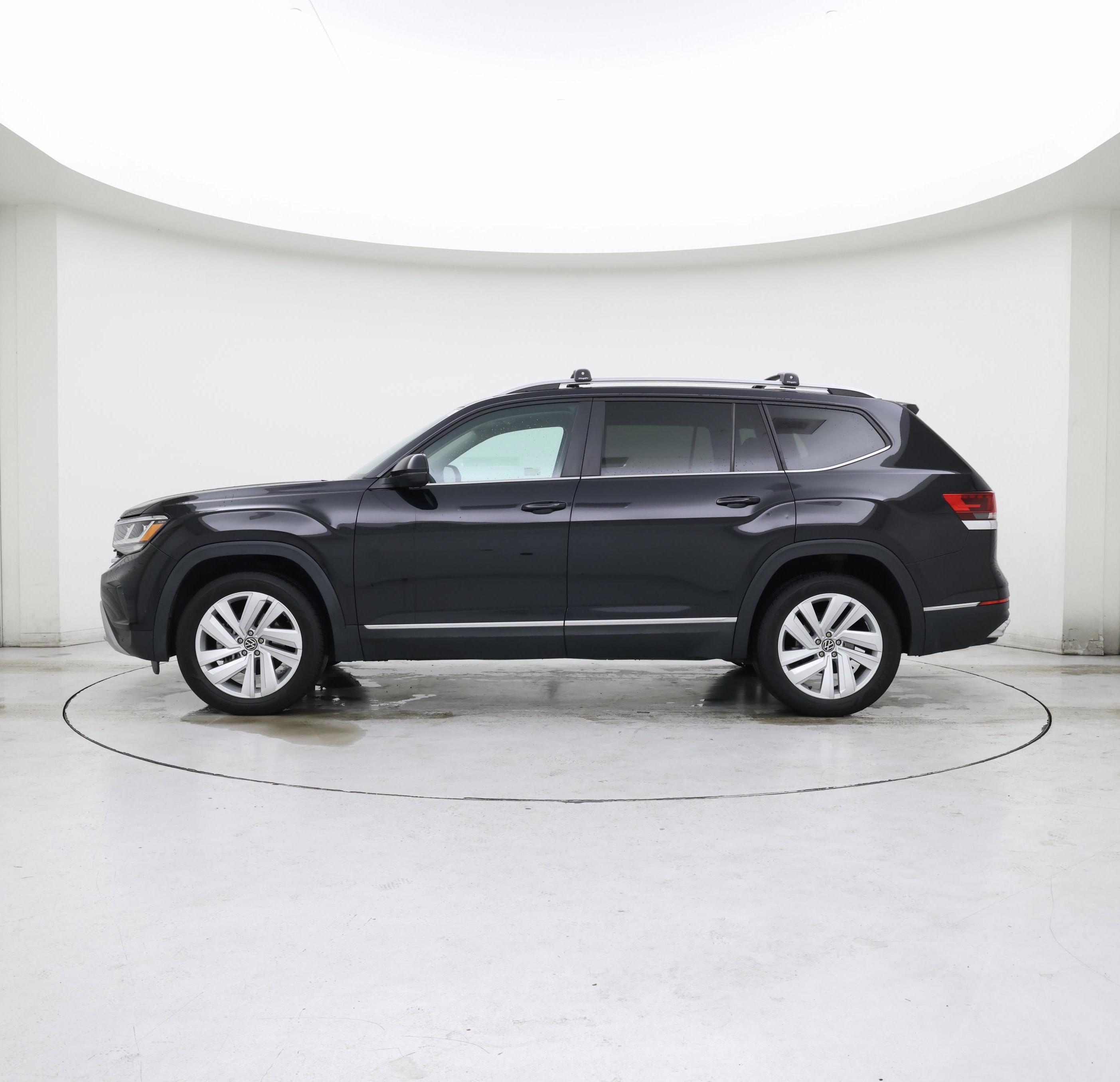 Thumbnail: 2021 Volkswagen Atlas - 3