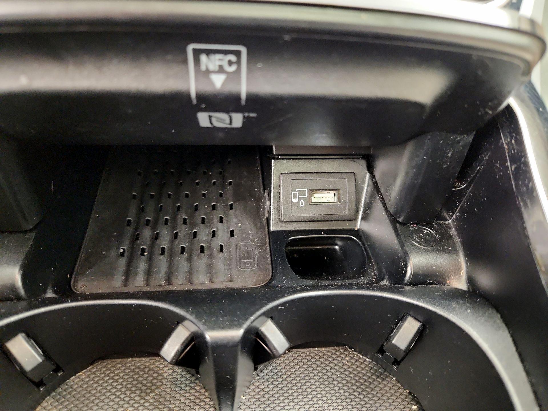 Thumbnail: 2018 Mercedes-Benz E-Class - 19