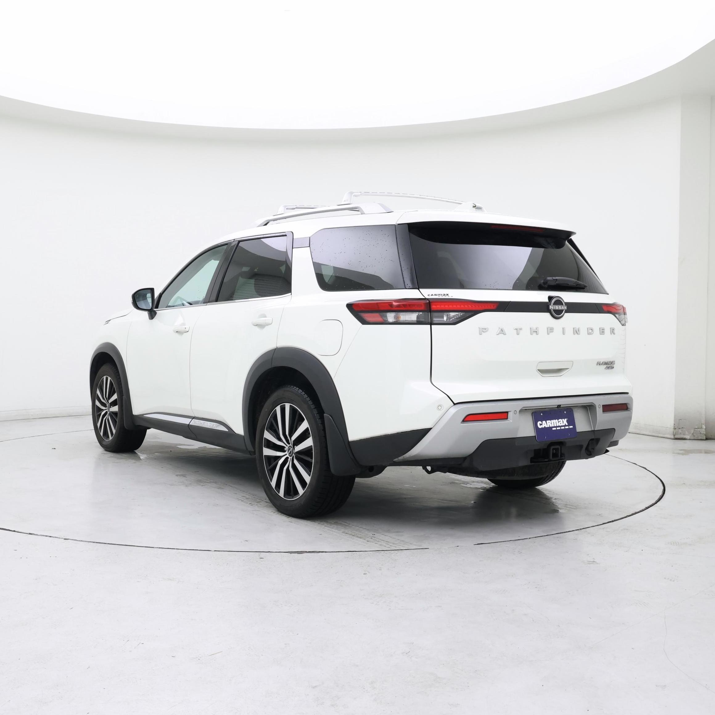 Thumbnail: 2023 Nissan Pathfinder - 2