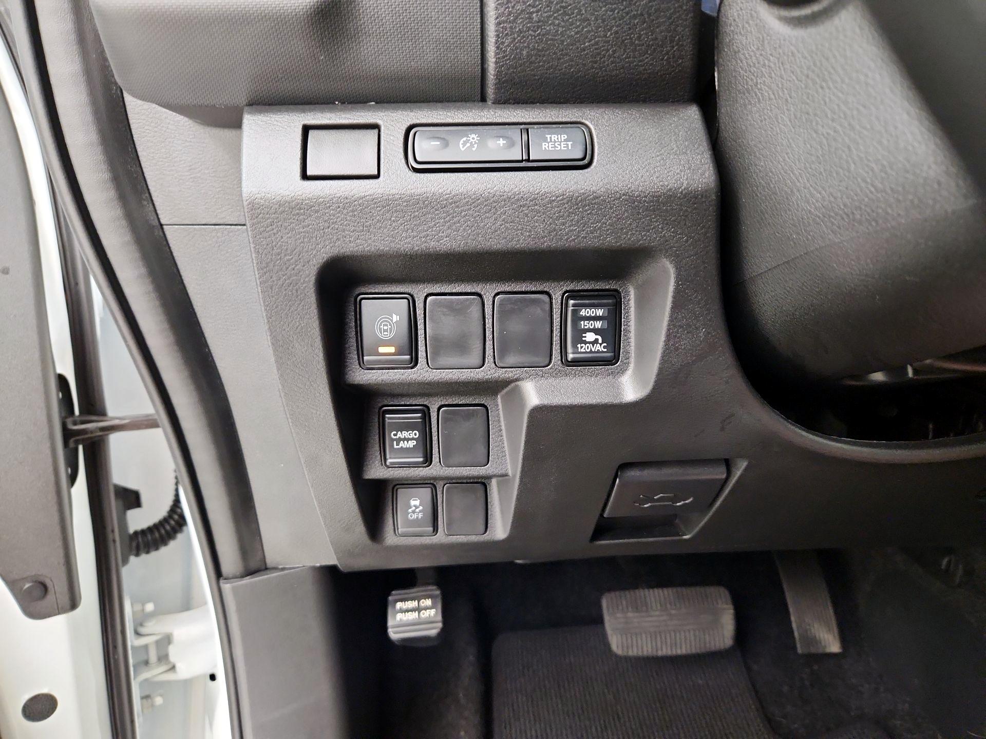 Thumbnail: 2024 Nissan Frontier - 13