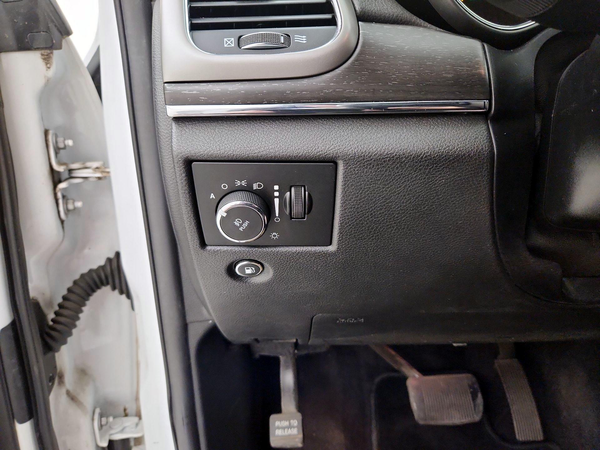 Thumbnail: 2018 Jeep Grand Cherokee - 13