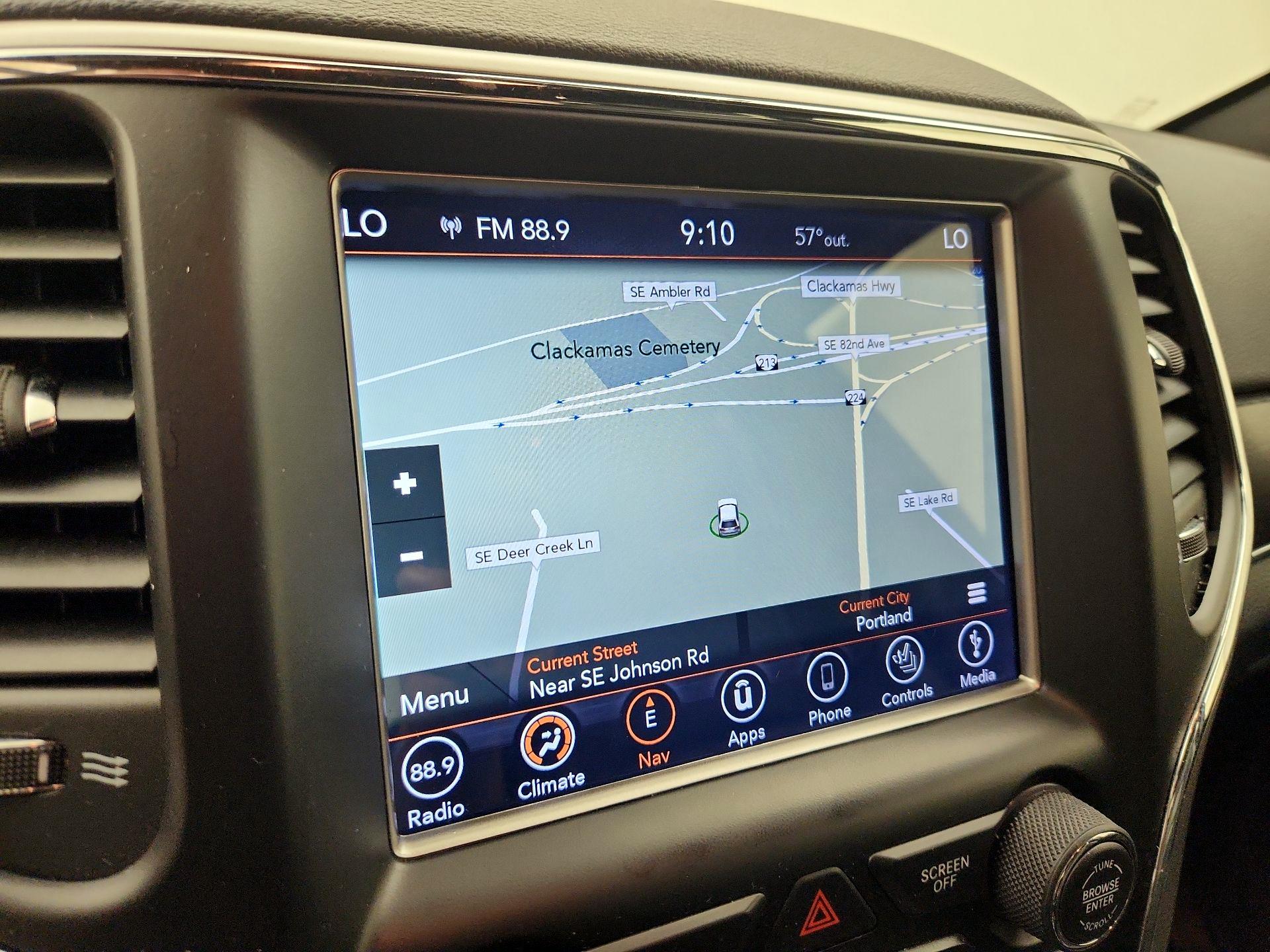 Thumbnail: 2018 Jeep Grand Cherokee - 14