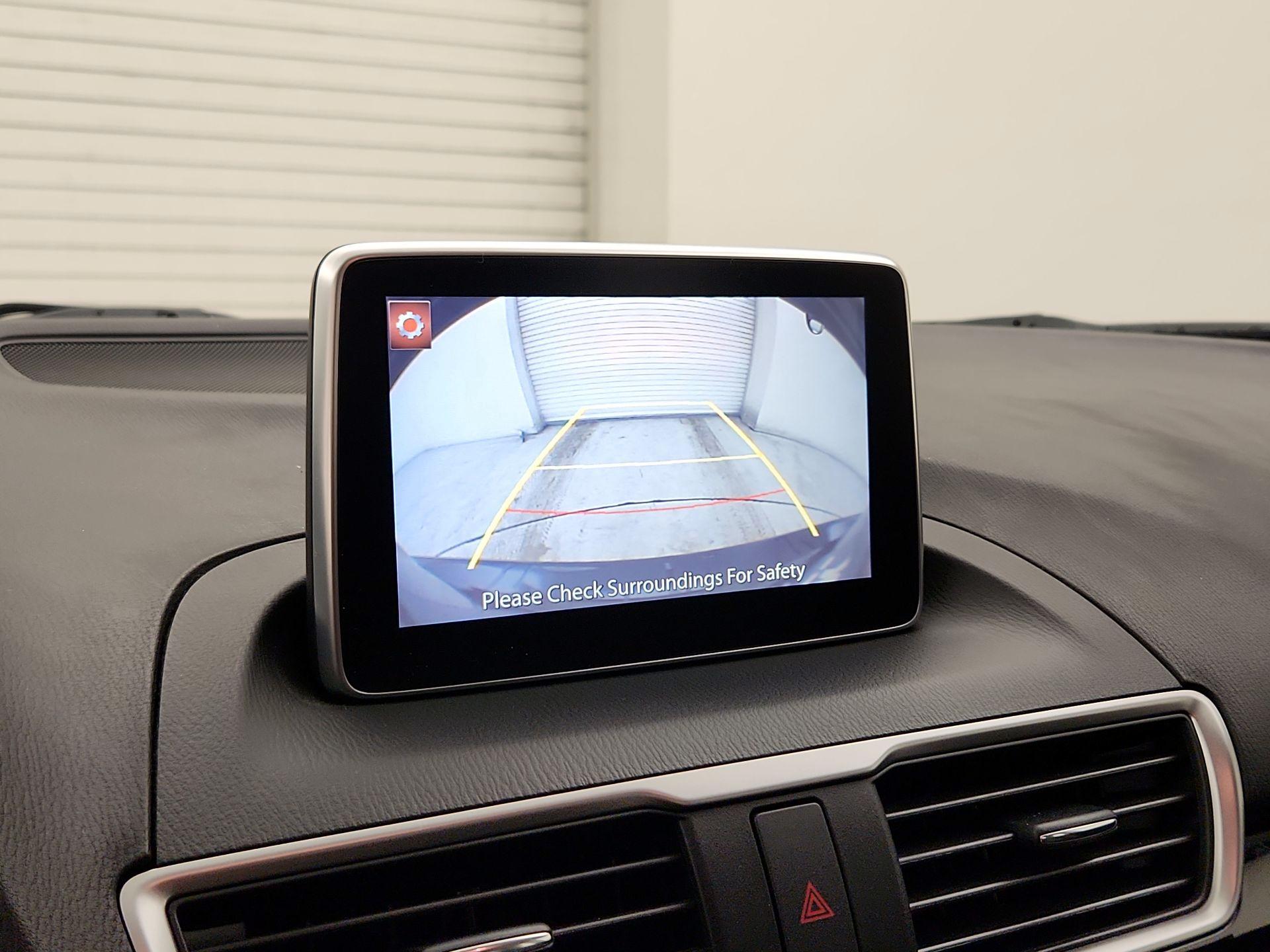 Thumbnail: 2016 Mazda Mazda3 - 14