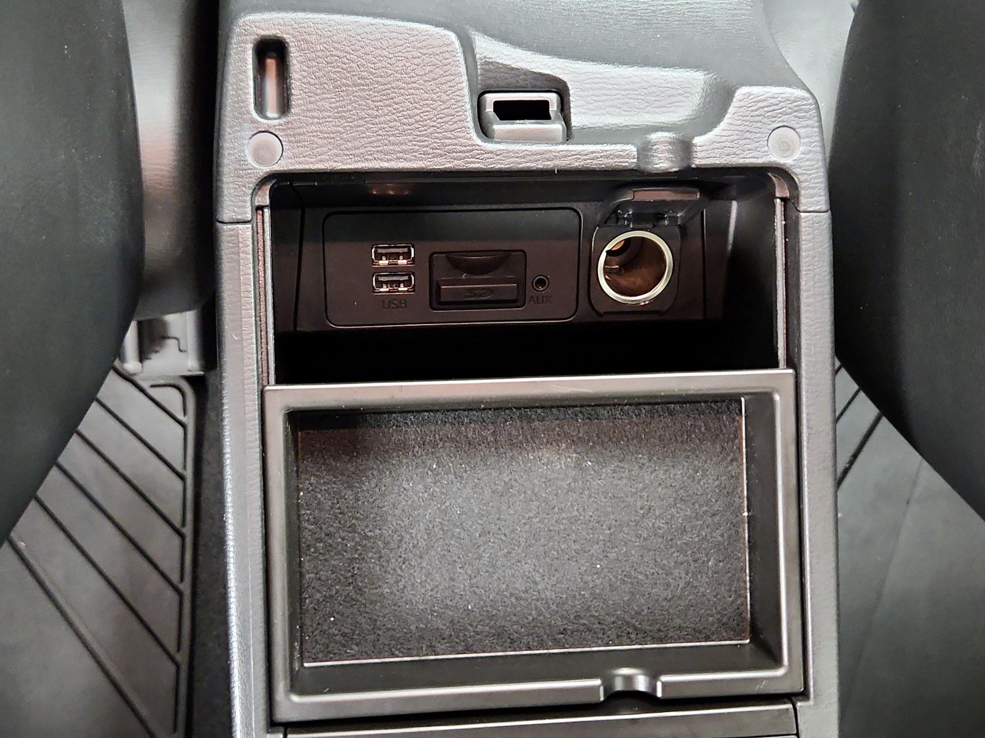 Thumbnail: 2016 Mazda Mazda3 - 18