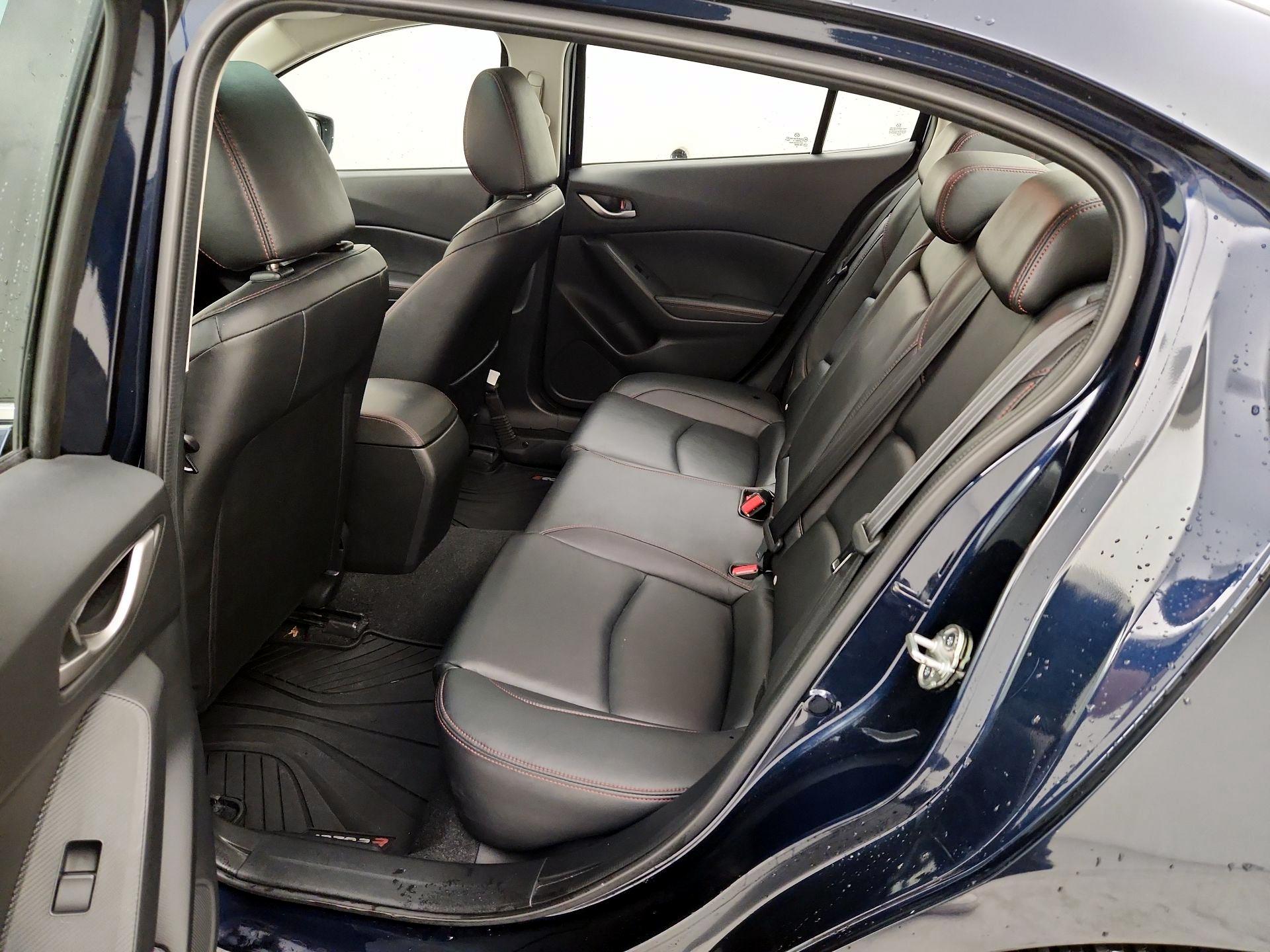 Thumbnail: 2016 Mazda Mazda3 - 20