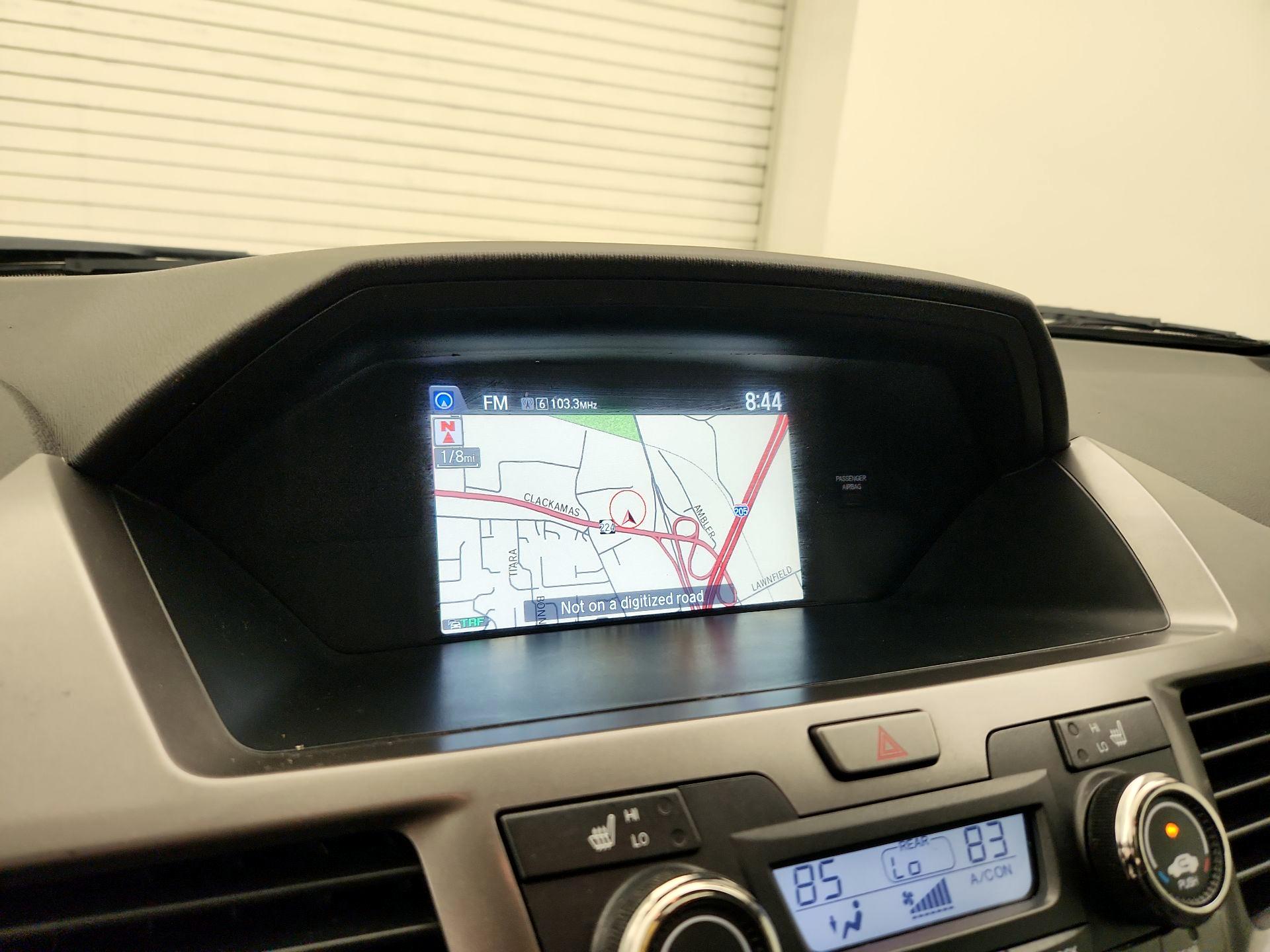 Thumbnail: 2015 Honda Odyssey - 14