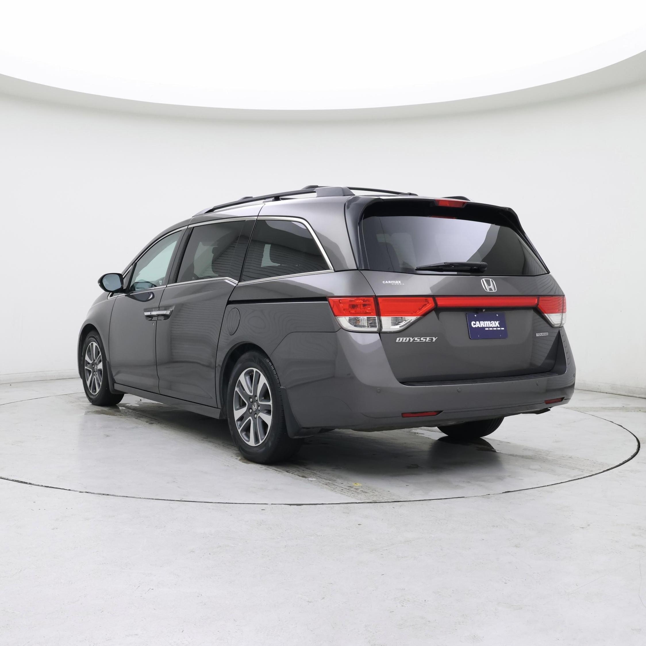 Thumbnail: 2015 Honda Odyssey - 2
