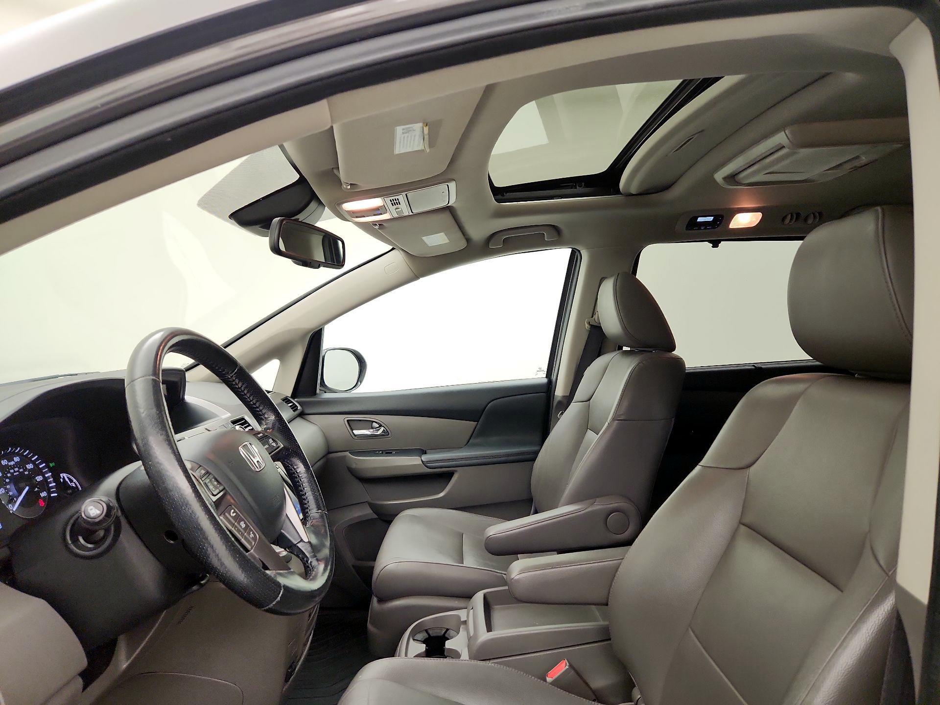 Thumbnail: 2015 Honda Odyssey - 20