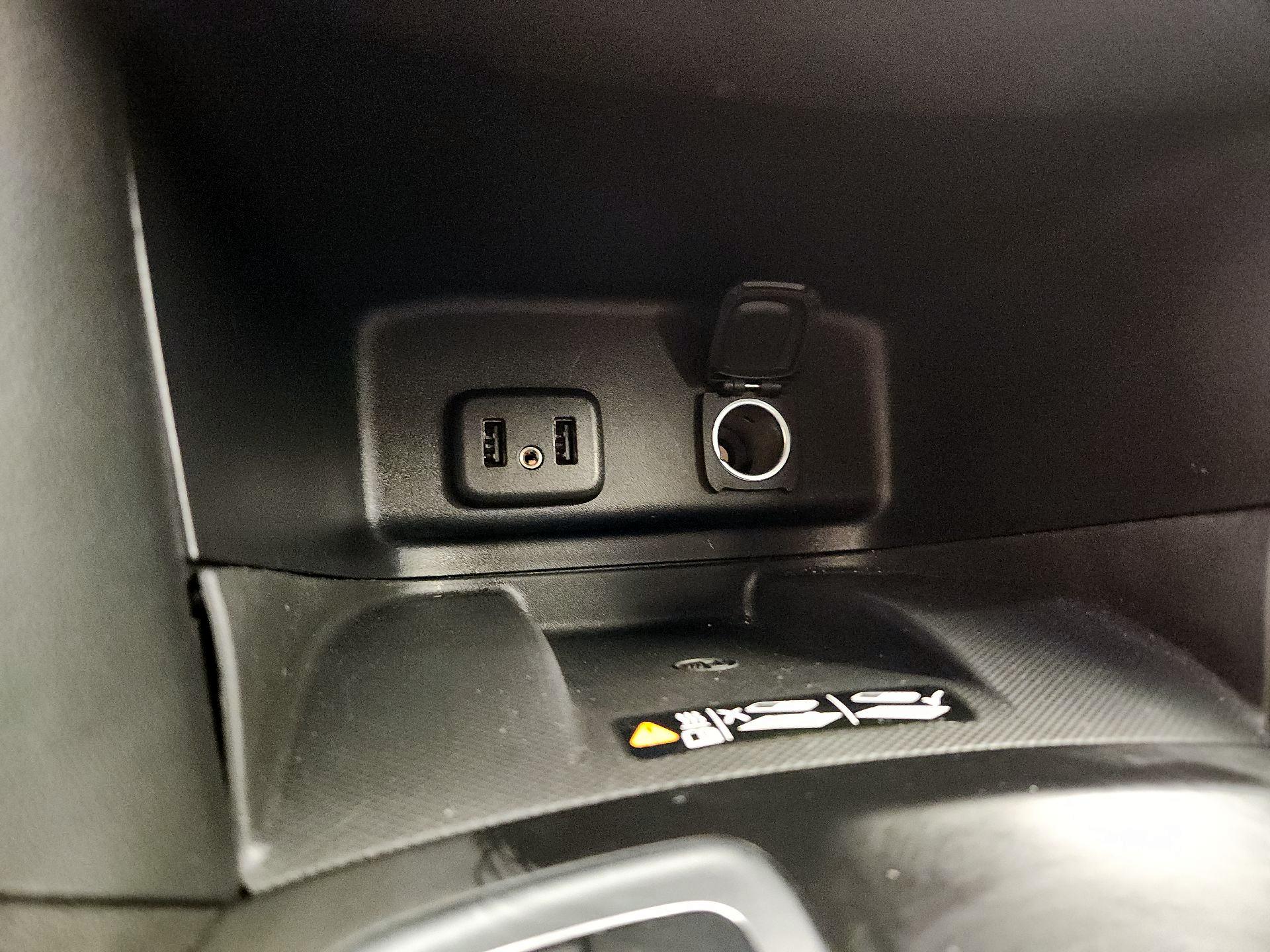 Thumbnail: 2018 Chevrolet Equinox - 18