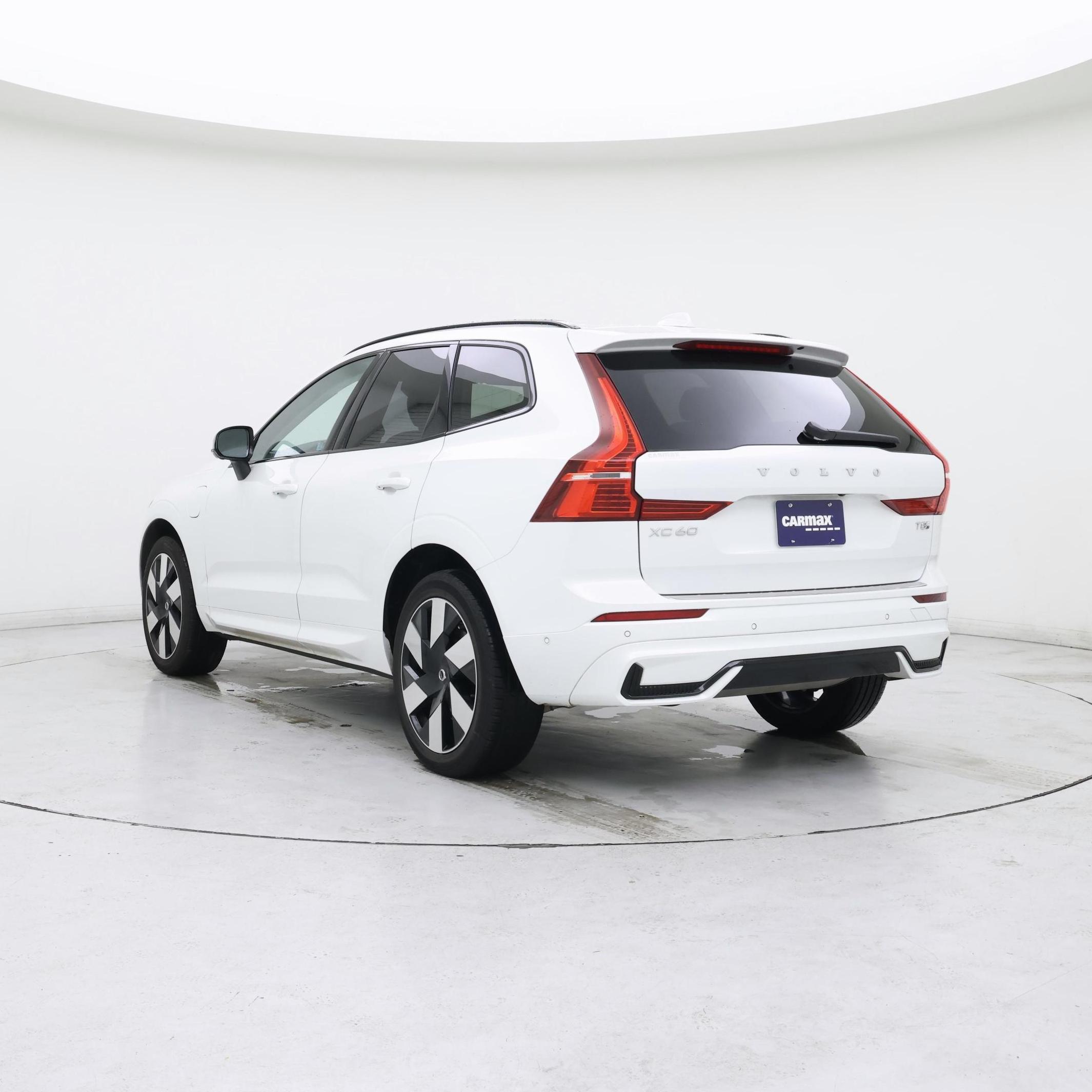 Thumbnail: 2025 Volvo XC60 - 2