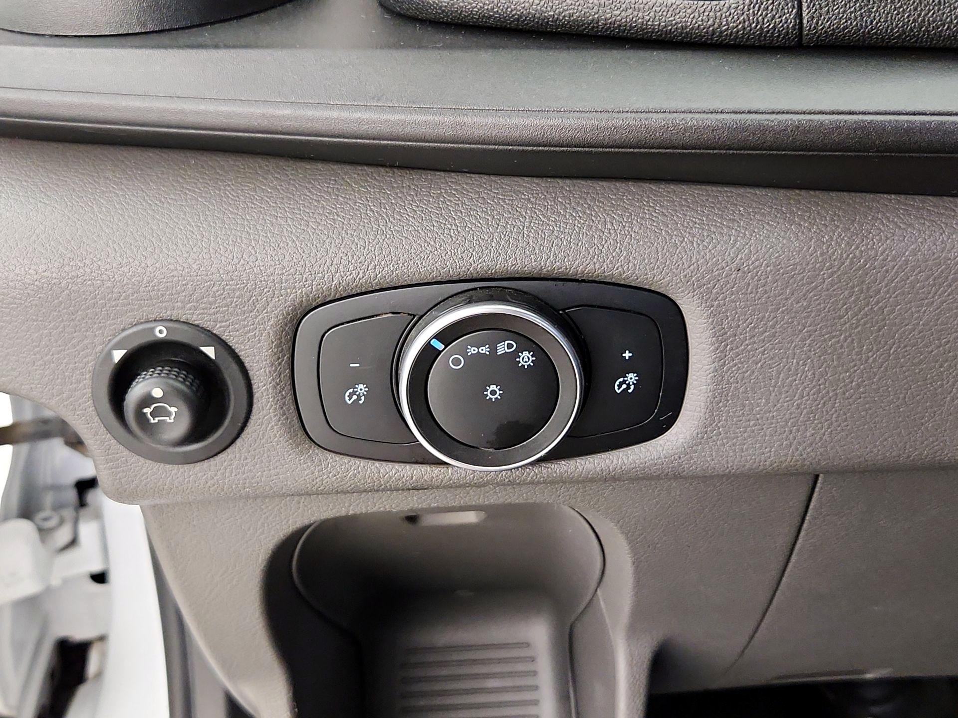 Thumbnail: 2020 Ford Transit Series - 13