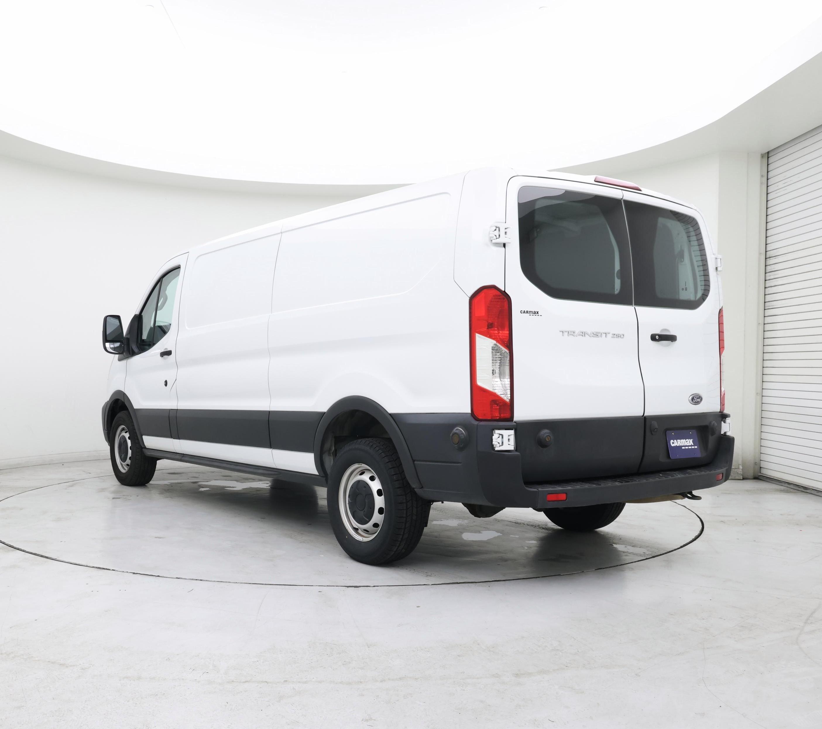 Thumbnail: 2020 Ford Transit Series - 2