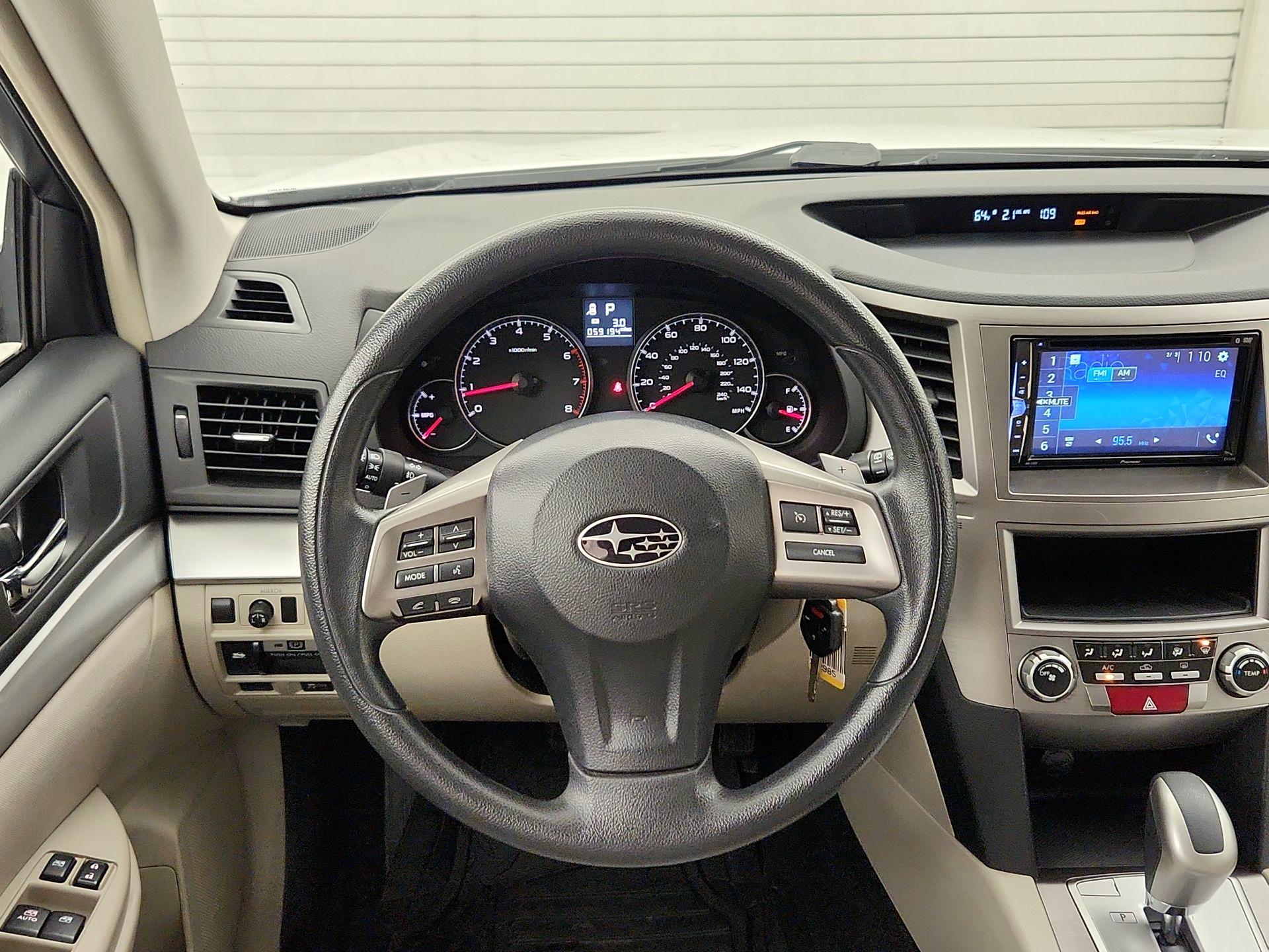 Thumbnail: 2014 Subaru Outback - 10