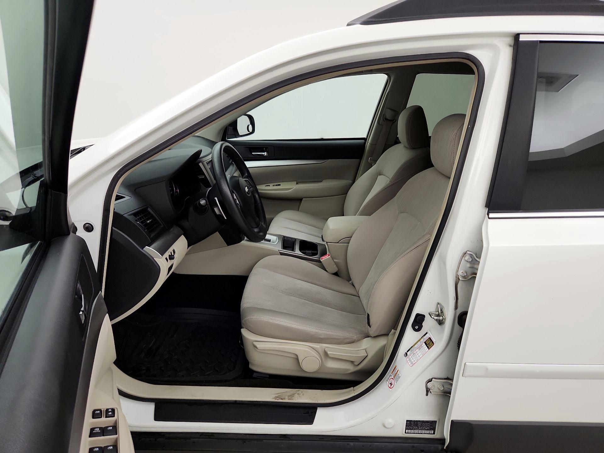 Thumbnail: 2014 Subaru Outback - 11