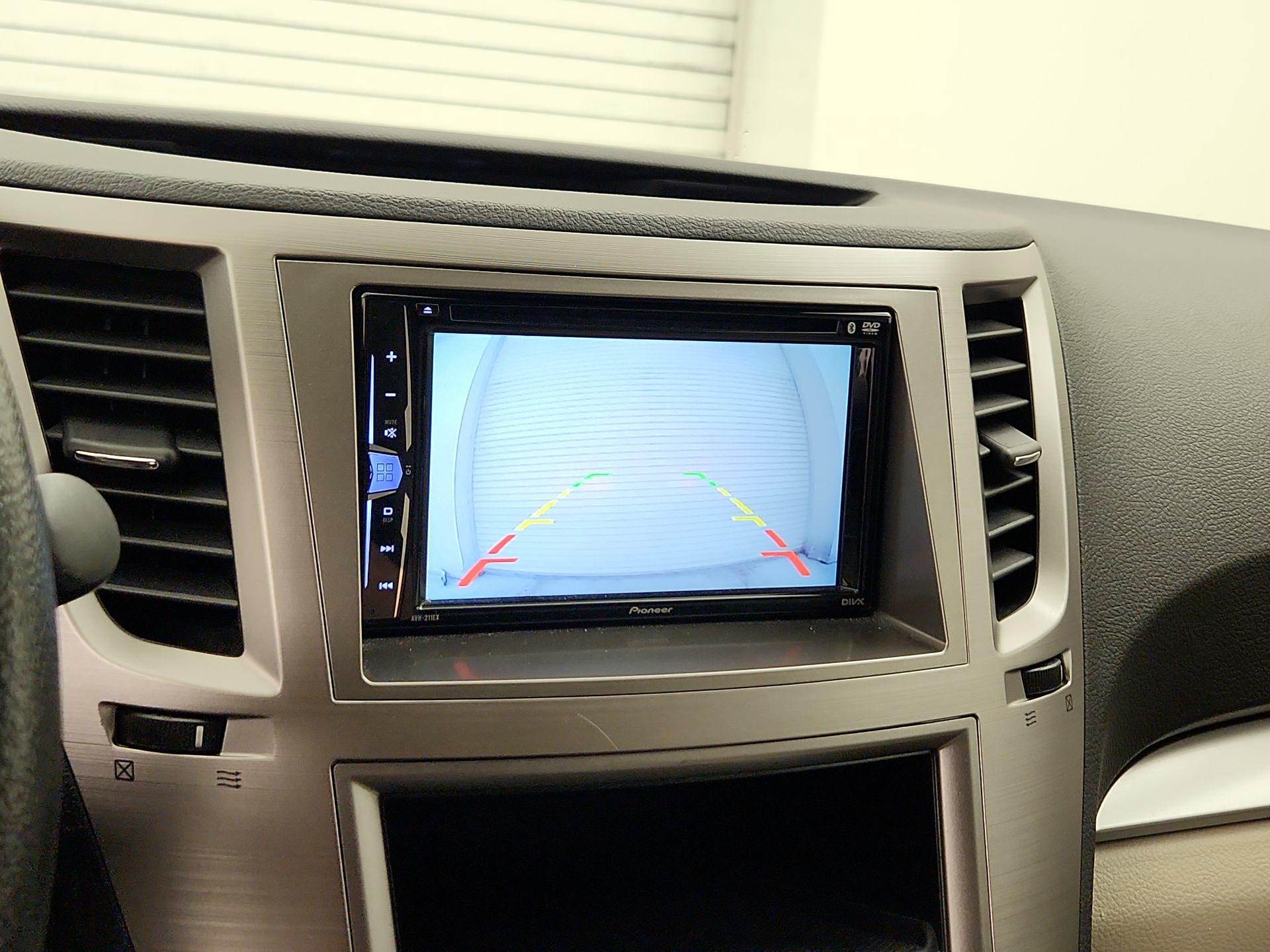 Thumbnail: 2014 Subaru Outback - 14