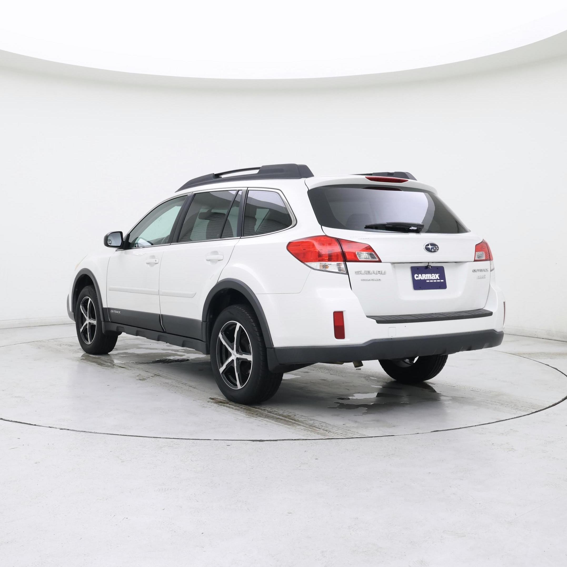 Thumbnail: 2014 Subaru Outback - 2