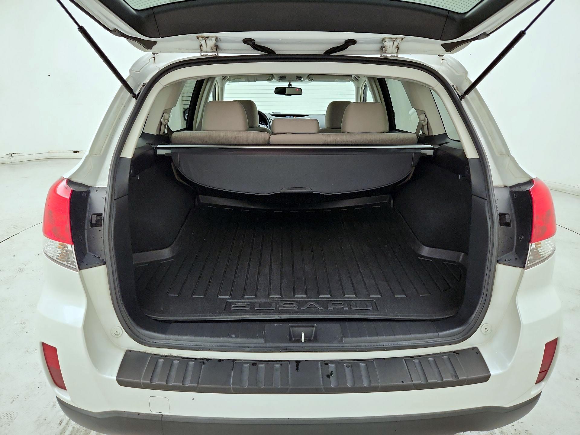 Thumbnail: 2014 Subaru Outback - 20