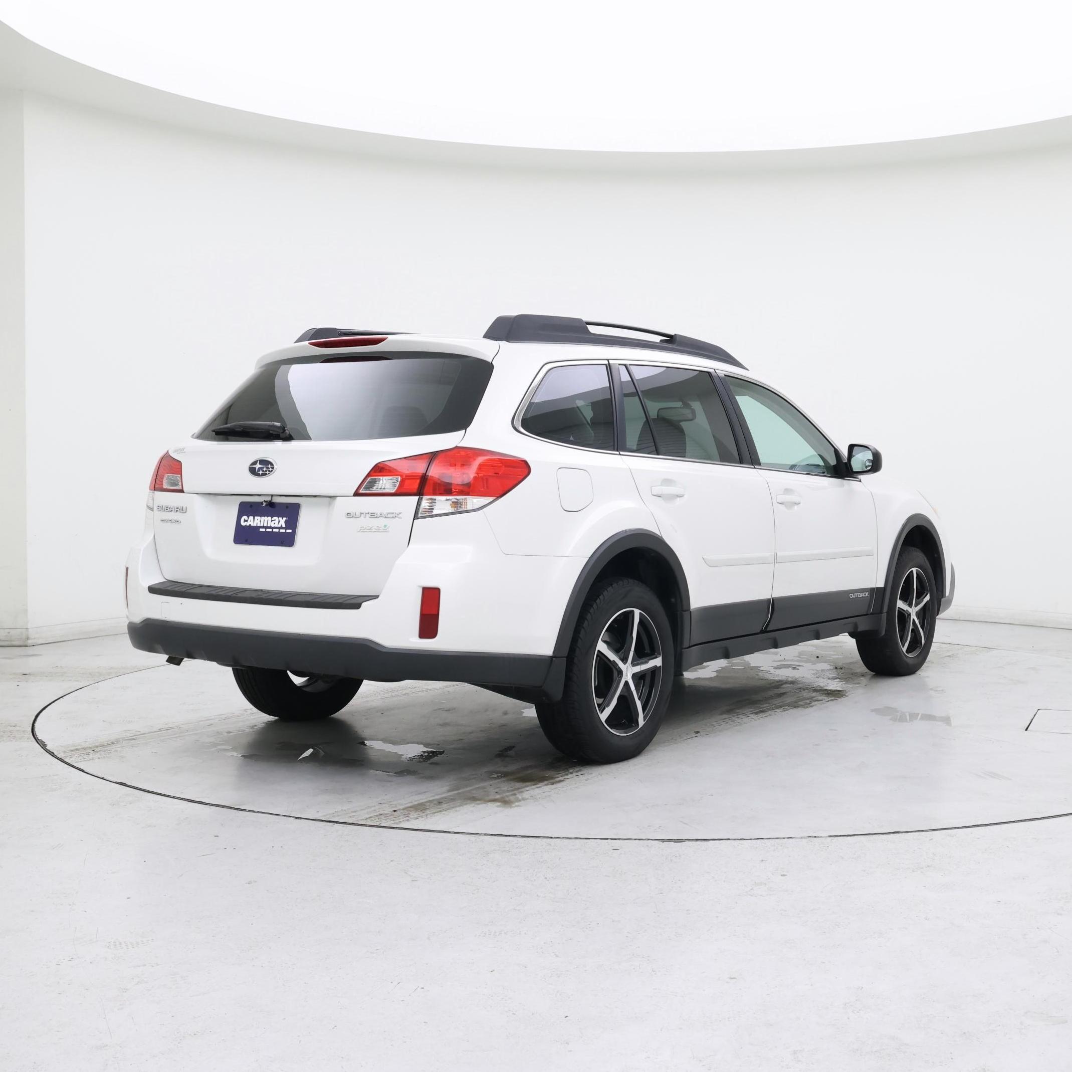 Thumbnail: 2014 Subaru Outback - 8