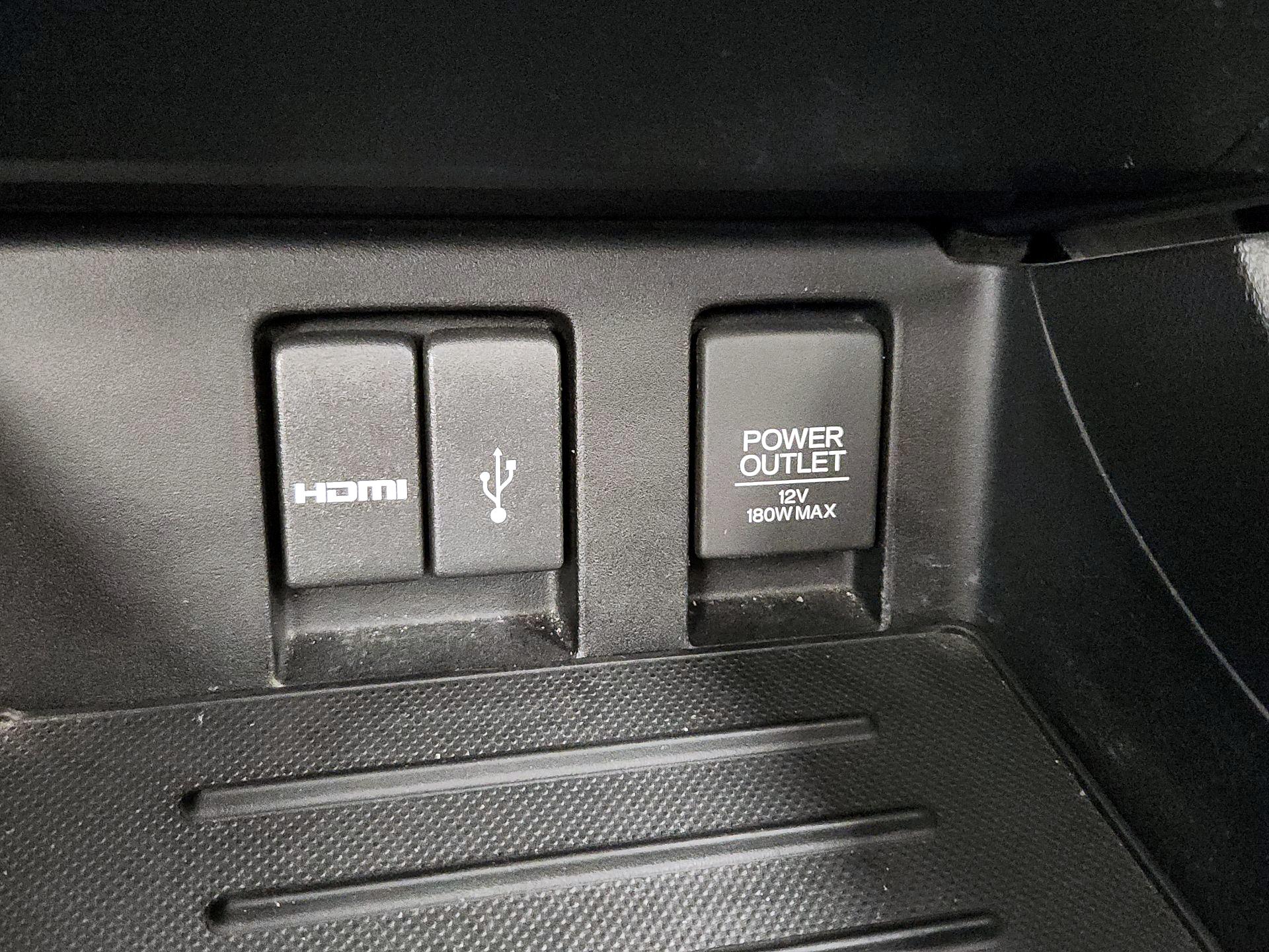 Thumbnail: 2015 Honda Civic - 18