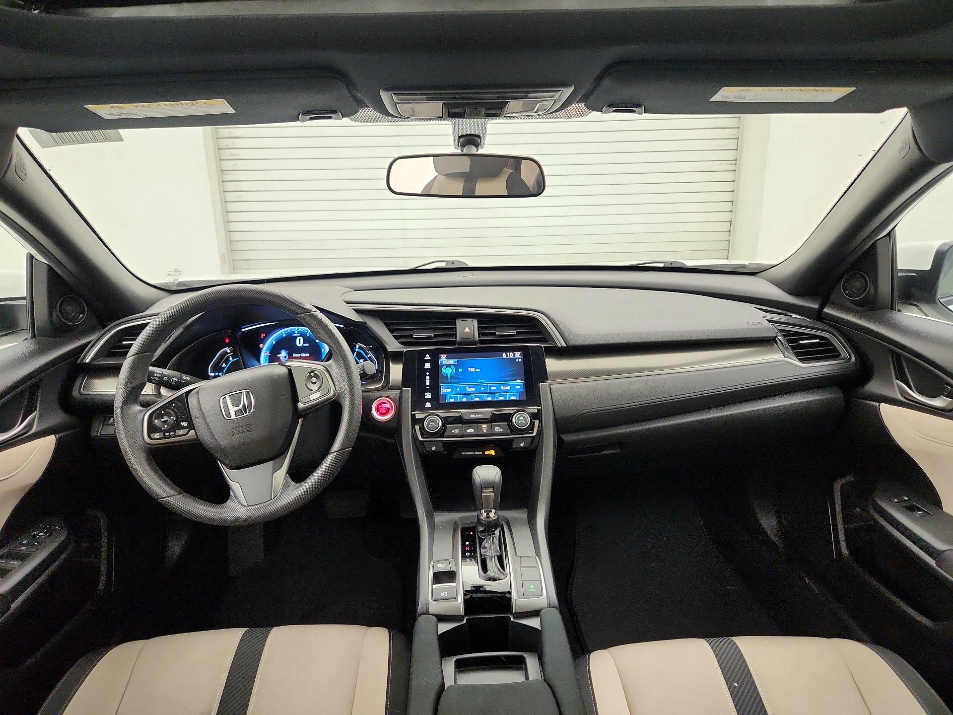 Thumbnail: 2017 Honda Civic - 9