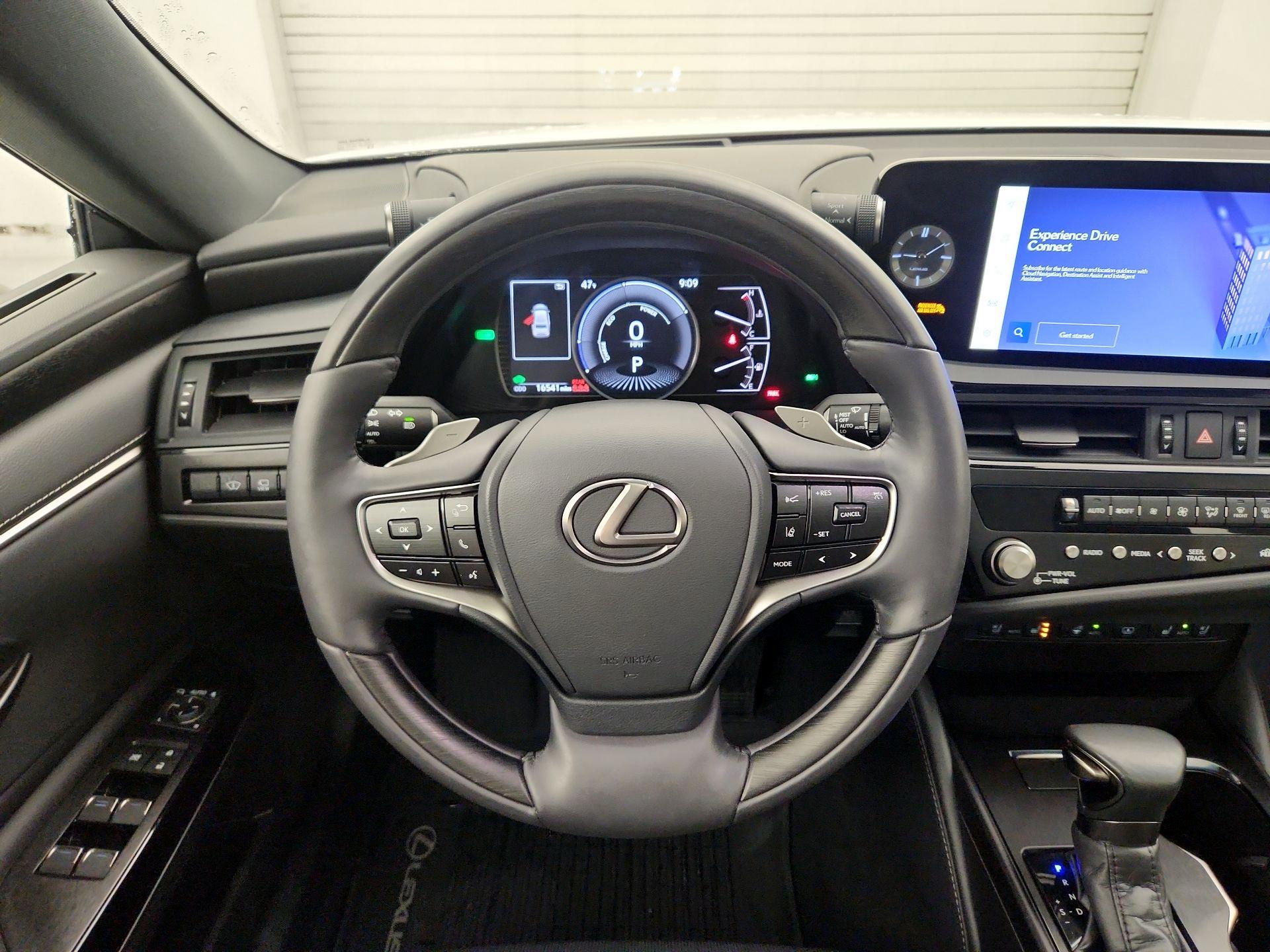 Thumbnail: 2023 Lexus ES - 10