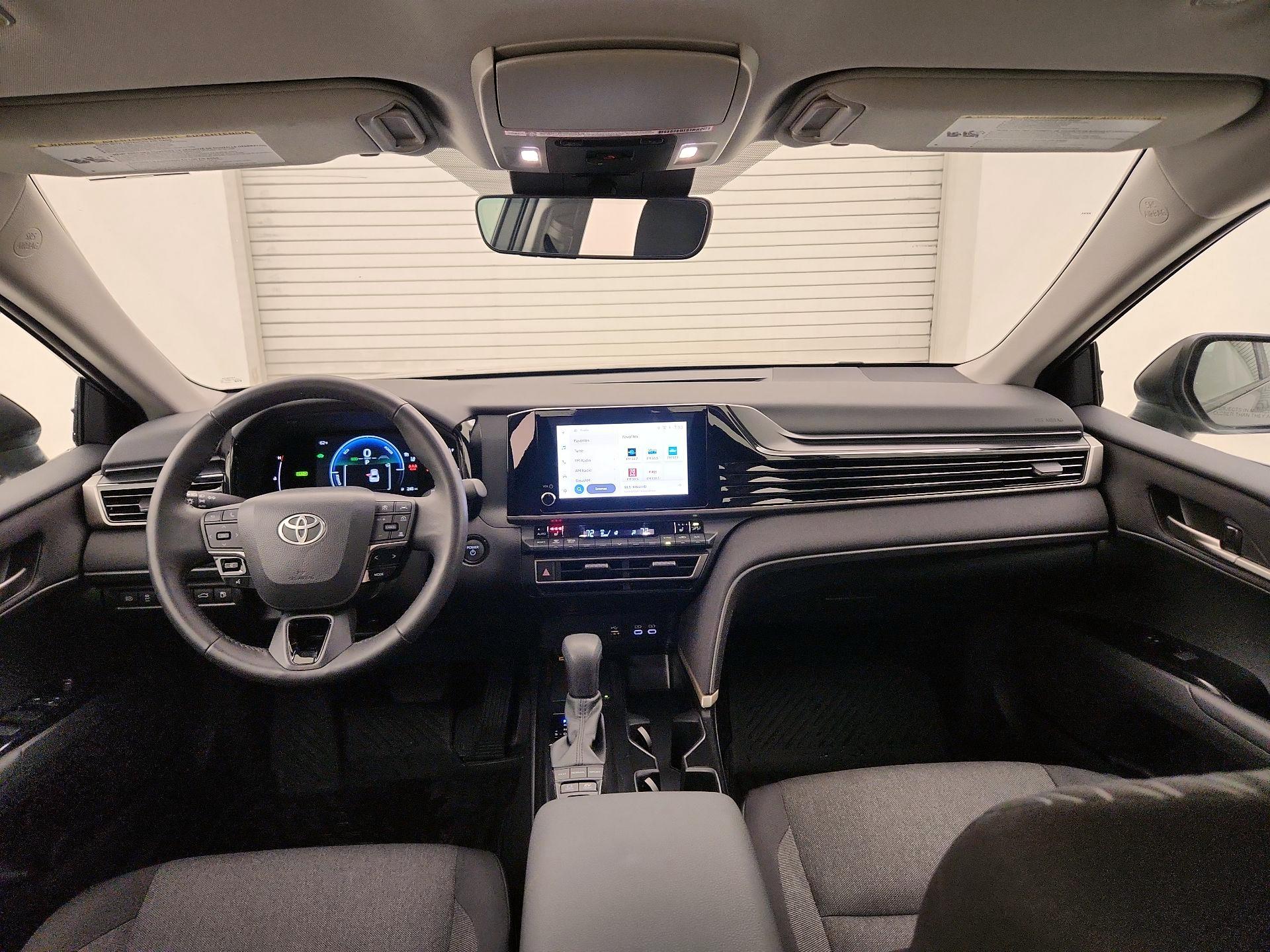 Thumbnail: 2025 Toyota Camry - 9