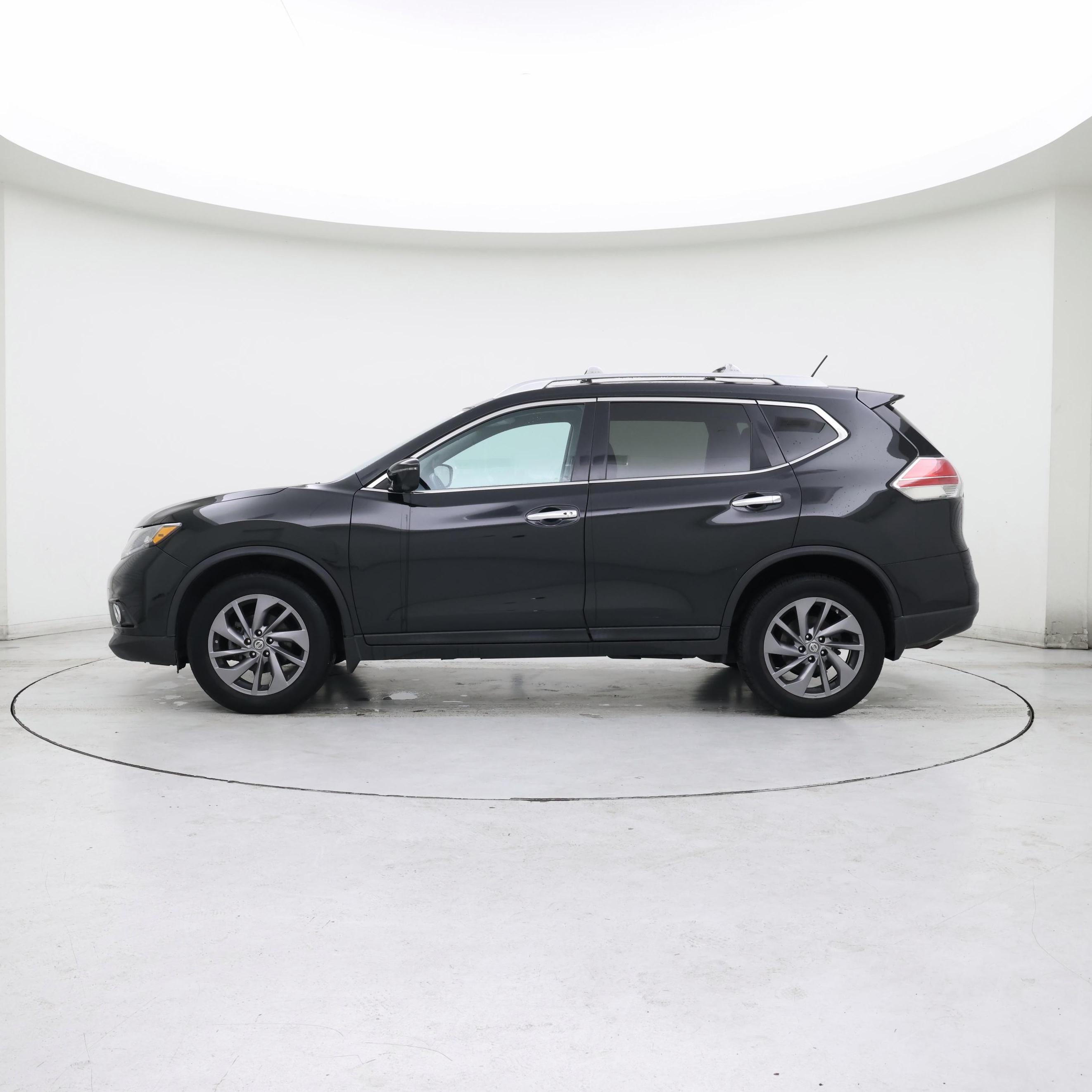 Thumbnail: 2016 Nissan Rogue - 3