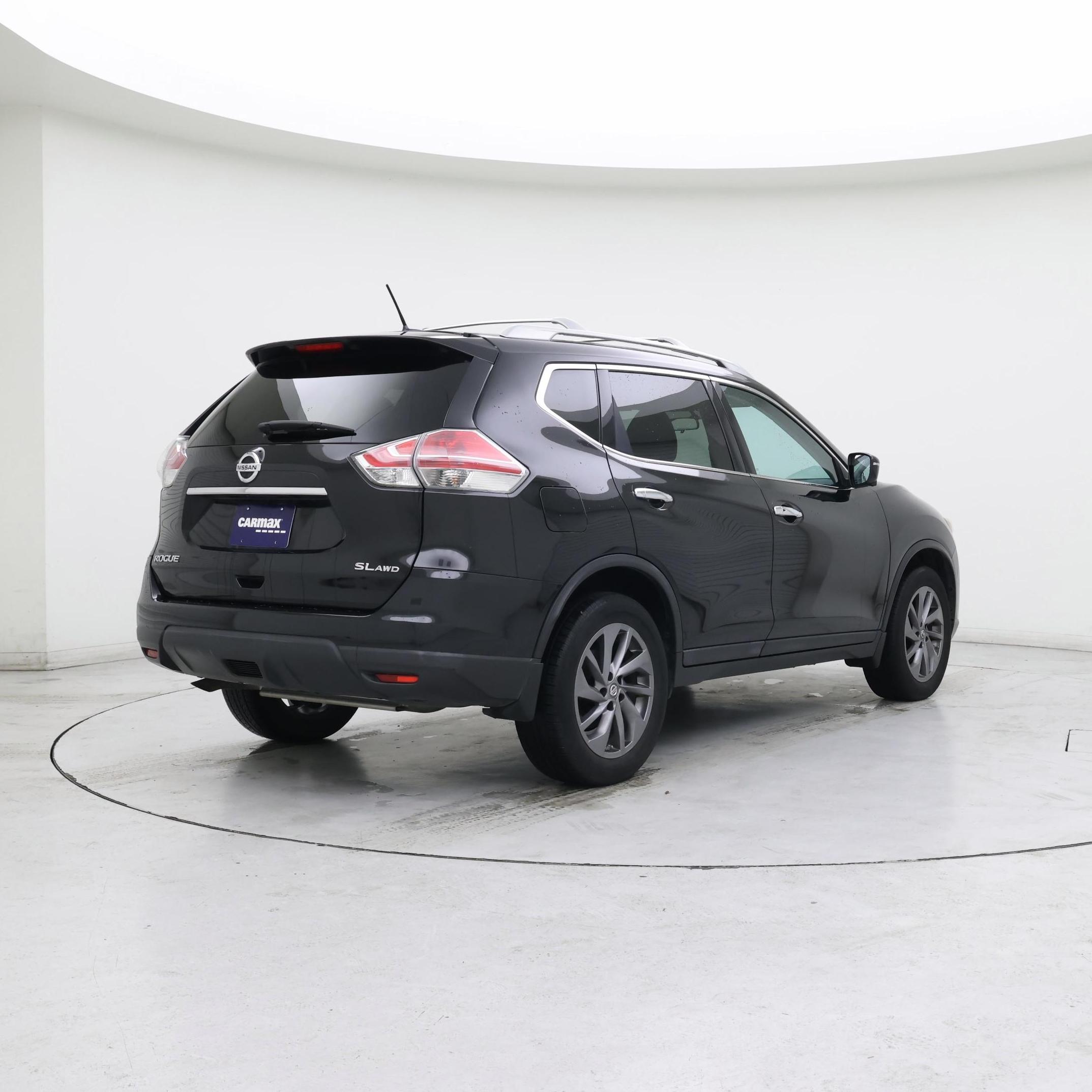 Thumbnail: 2016 Nissan Rogue - 8