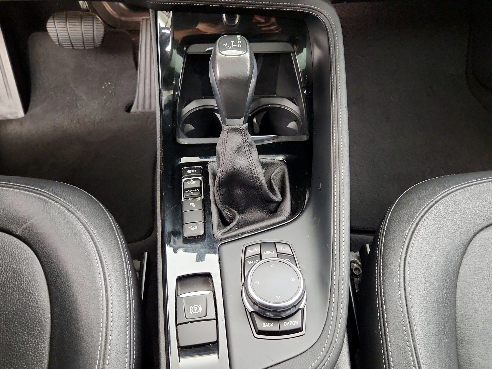 Thumbnail: 2016 BMW X1 - 18