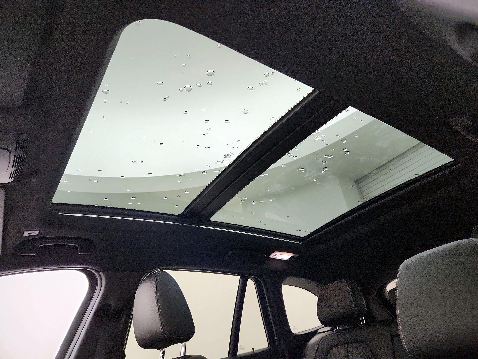 Thumbnail: 2016 BMW X1 - 20