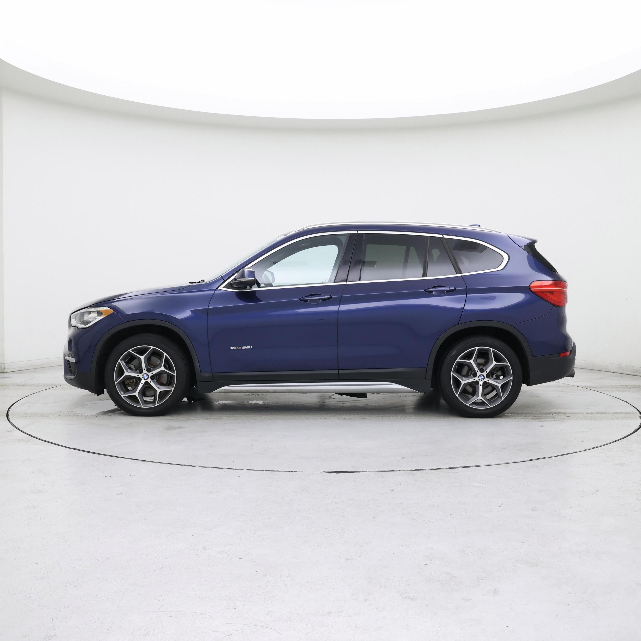 Thumbnail: 2016 BMW X1 - 3