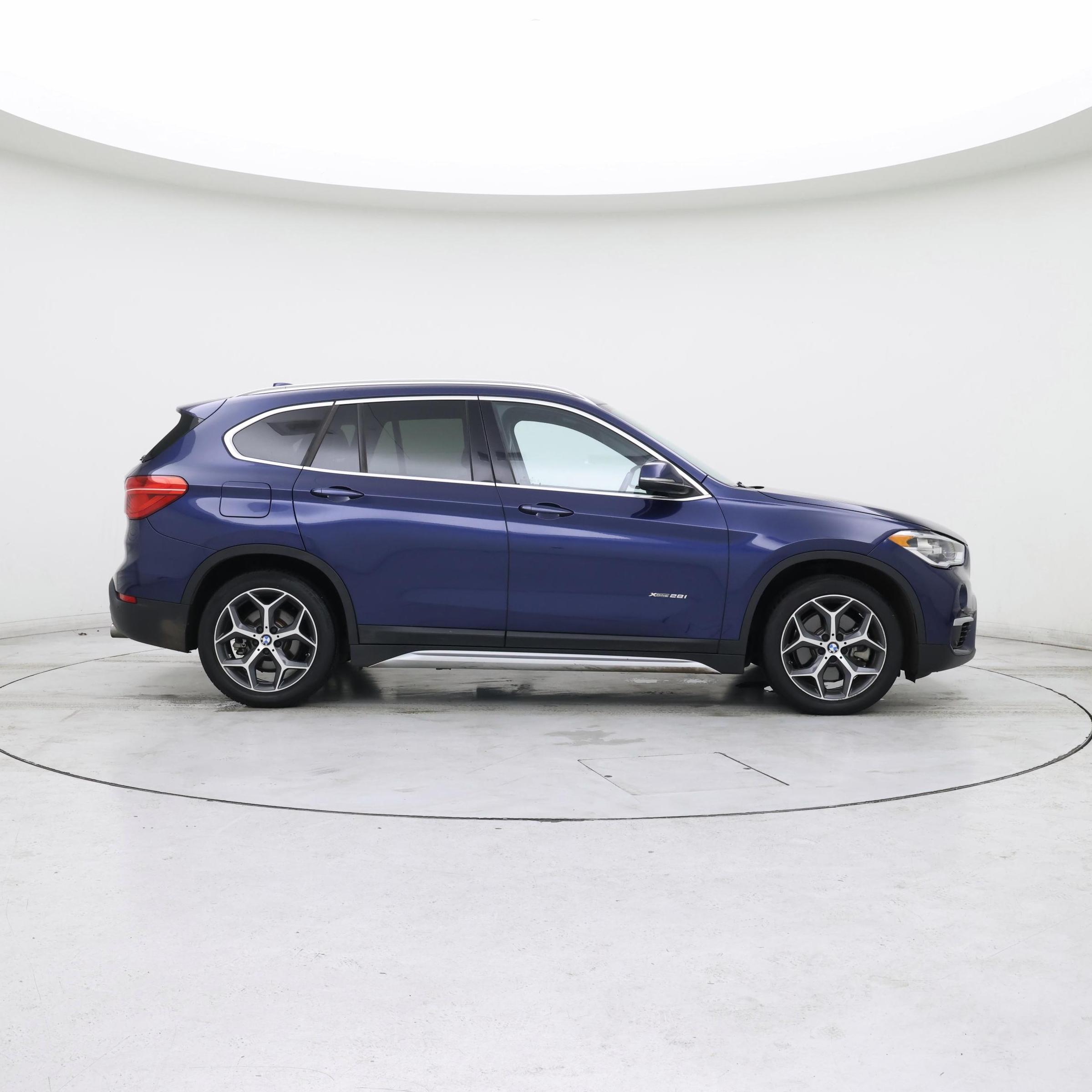 Thumbnail: 2016 BMW X1 - 7