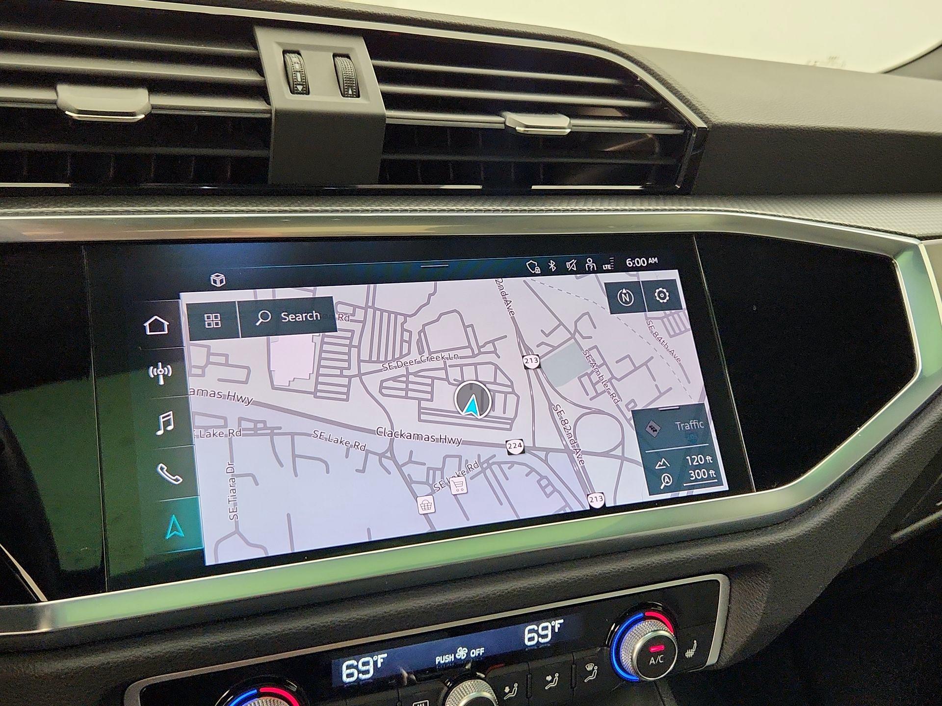 Thumbnail: 2022 Audi Q3 - 14