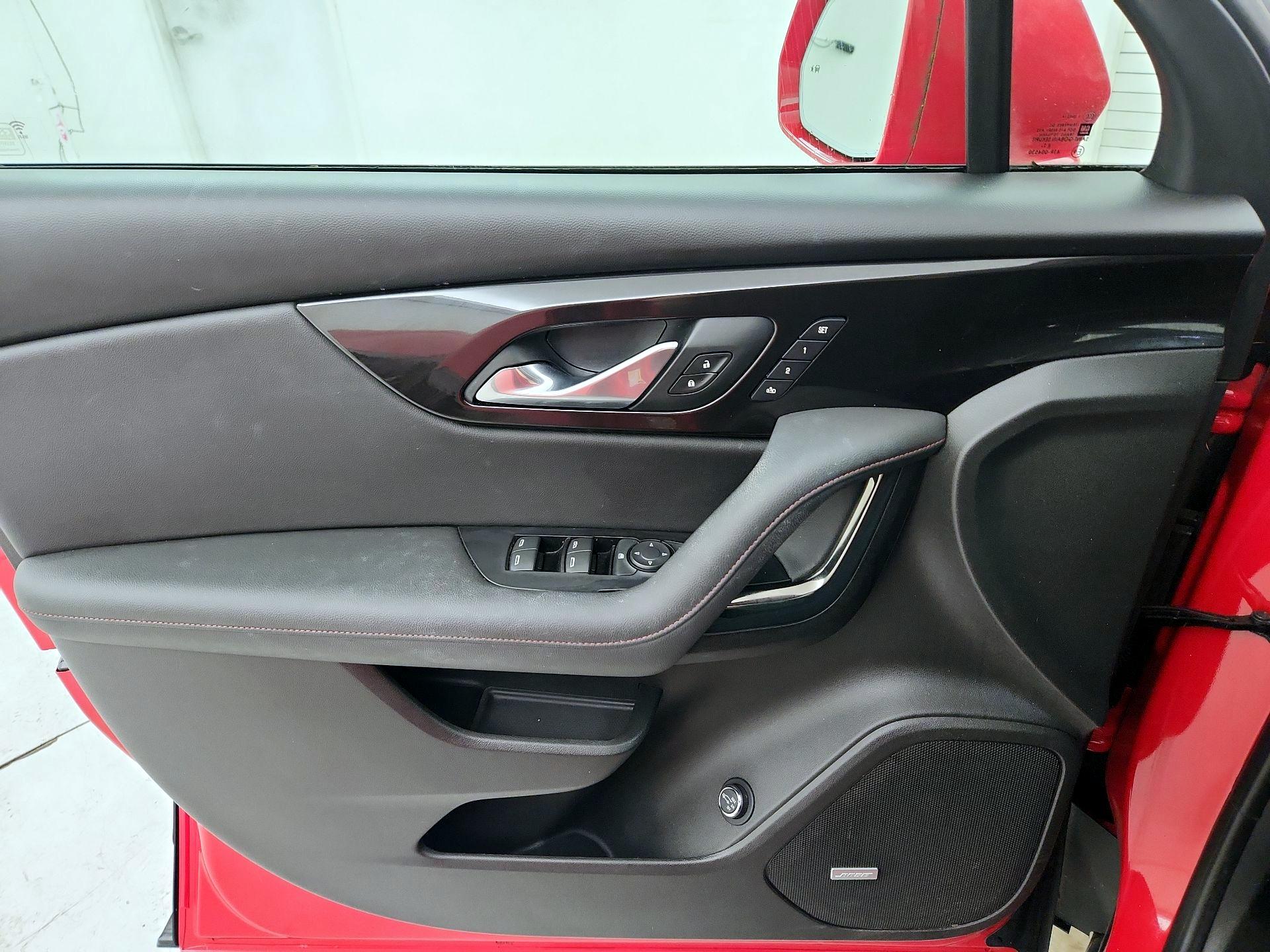 Thumbnail: 2019 Chevrolet Blazer - 12