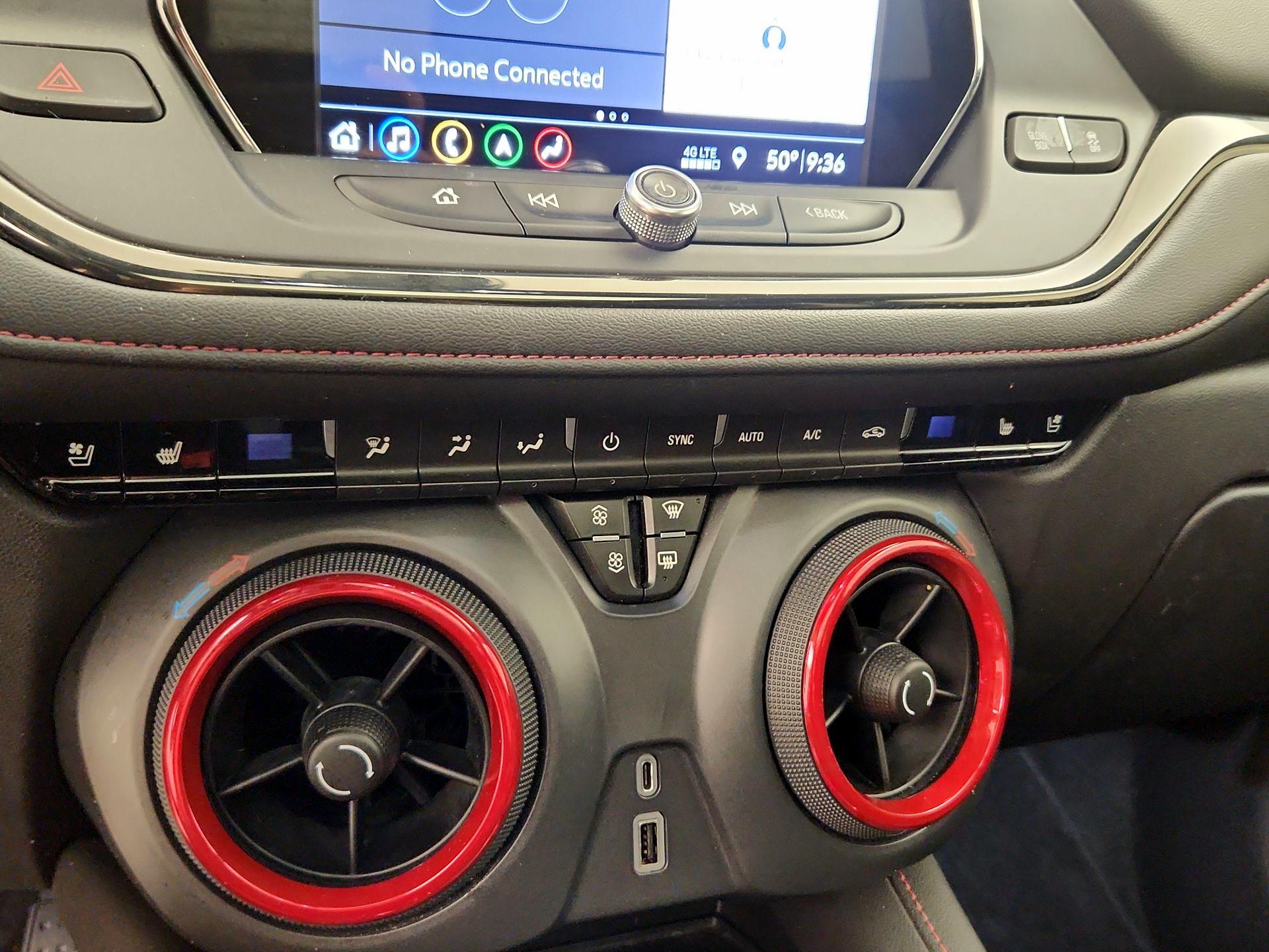 Thumbnail: 2019 Chevrolet Blazer - 17