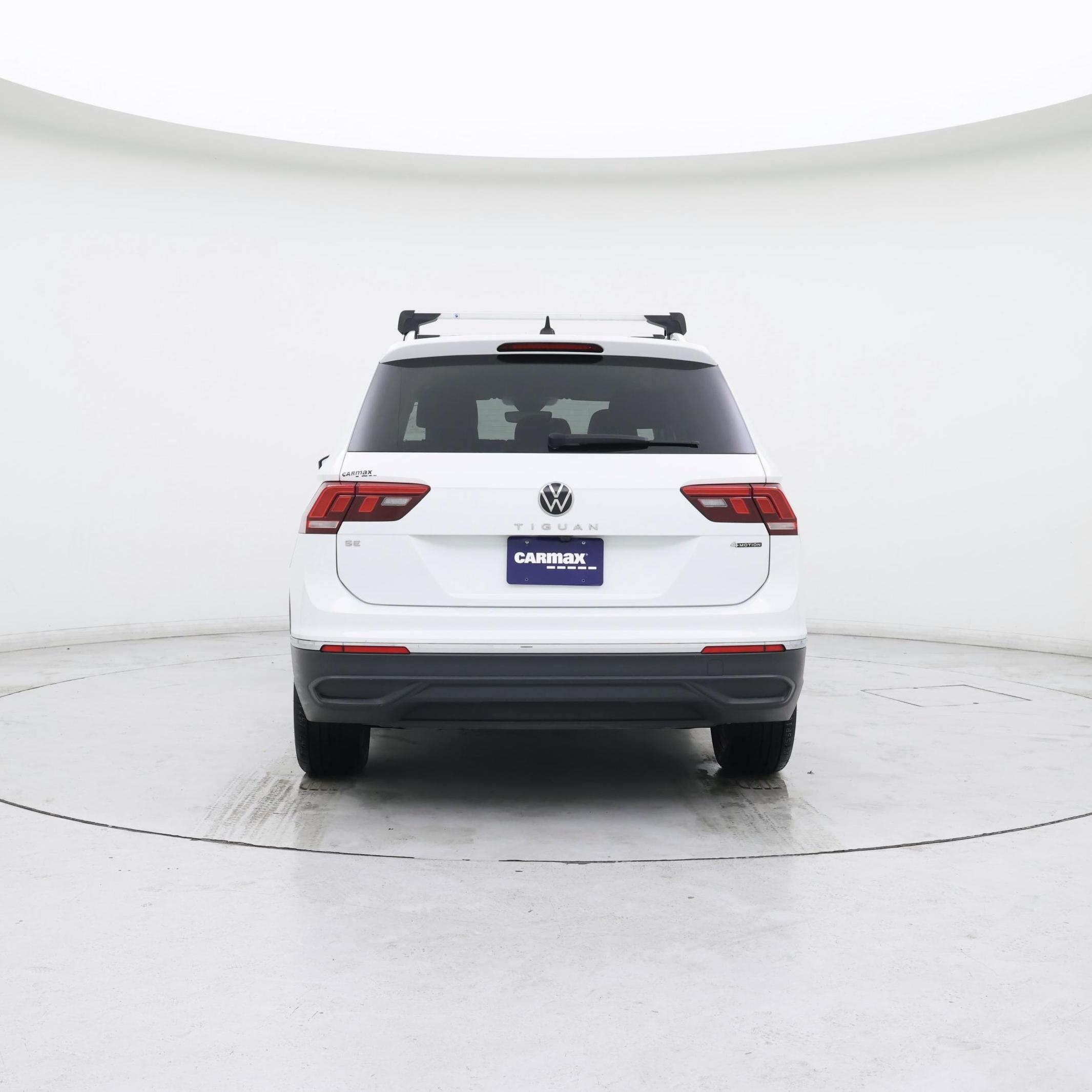 Thumbnail: 2022 Volkswagen Tiguan - 6